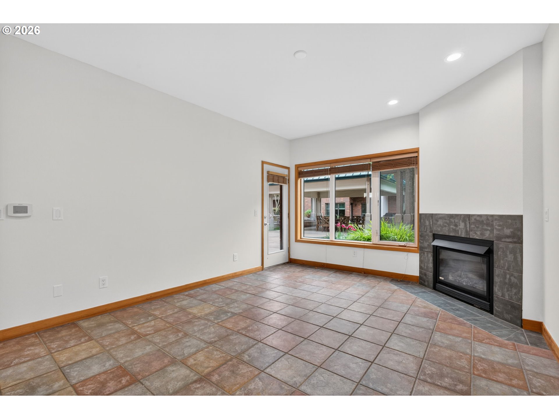 Photo #7: 623417259 Listing: Photo #7