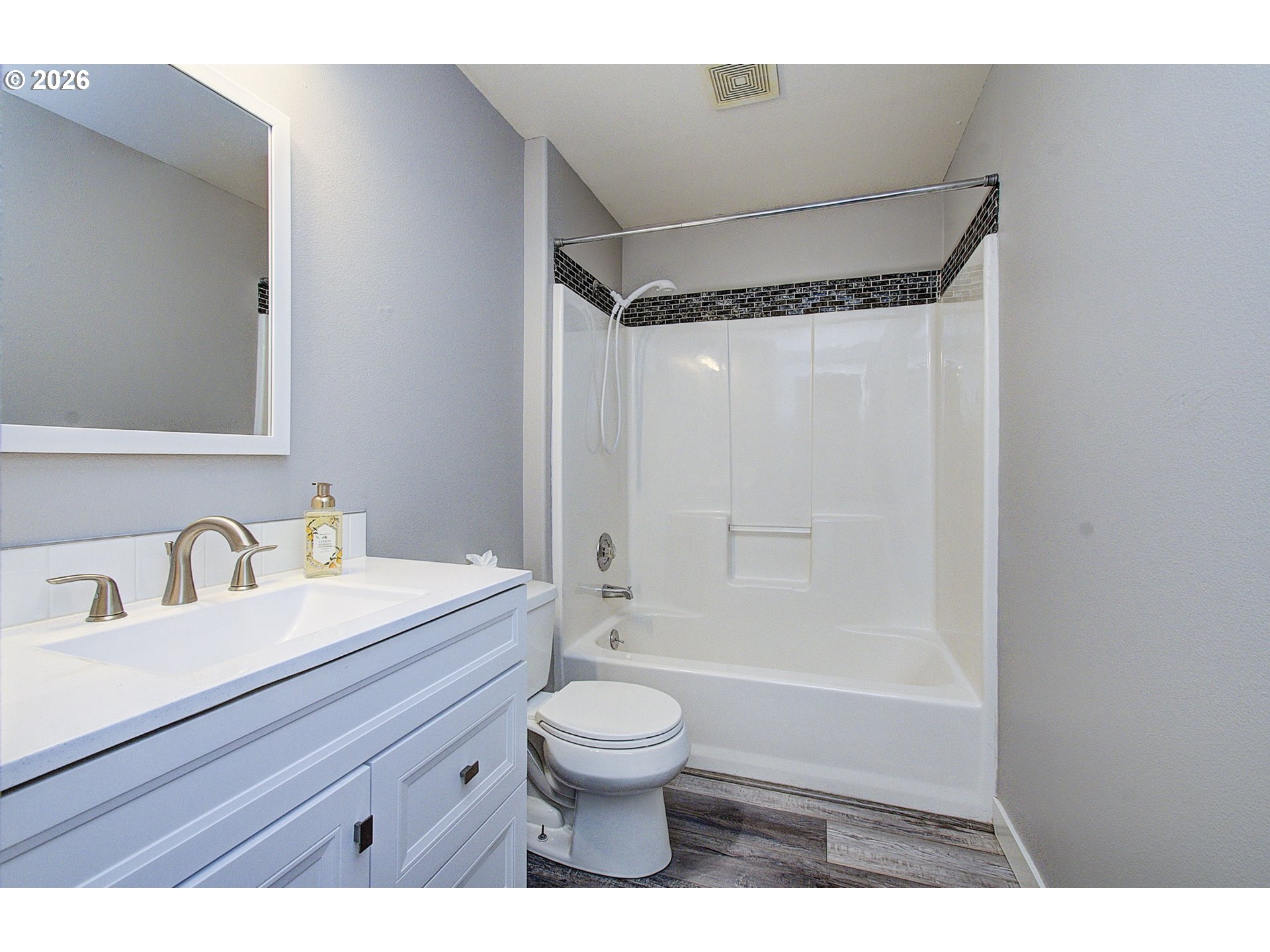 Photo #12: 623544069 Listing: Photo #12