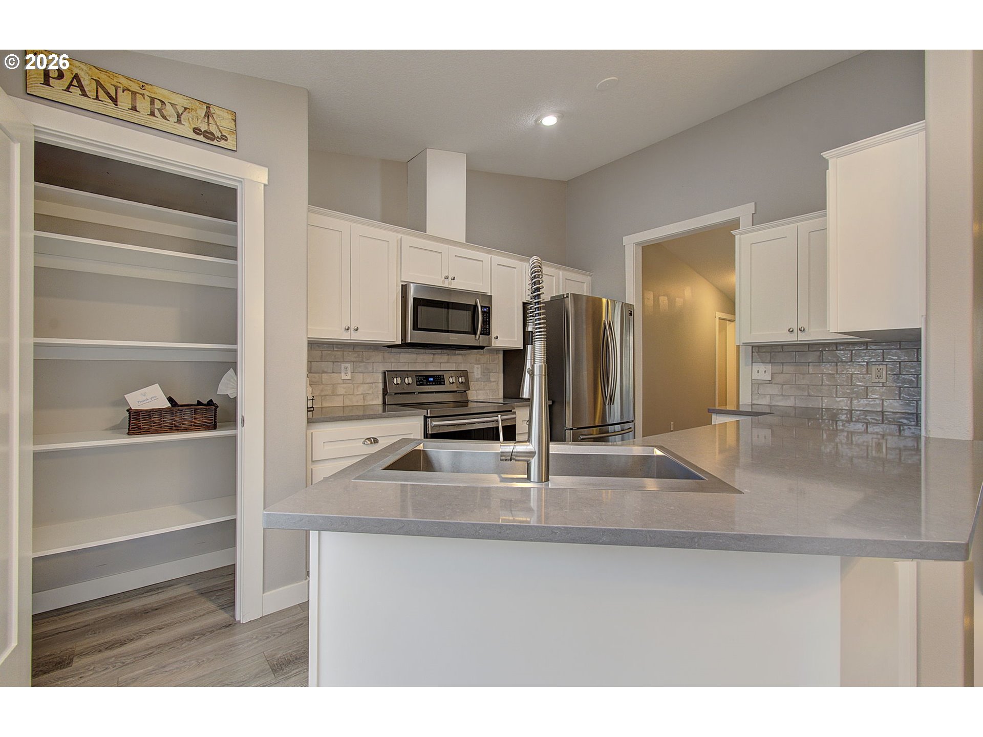 Photo #7: 623544069 Listing: Photo #7