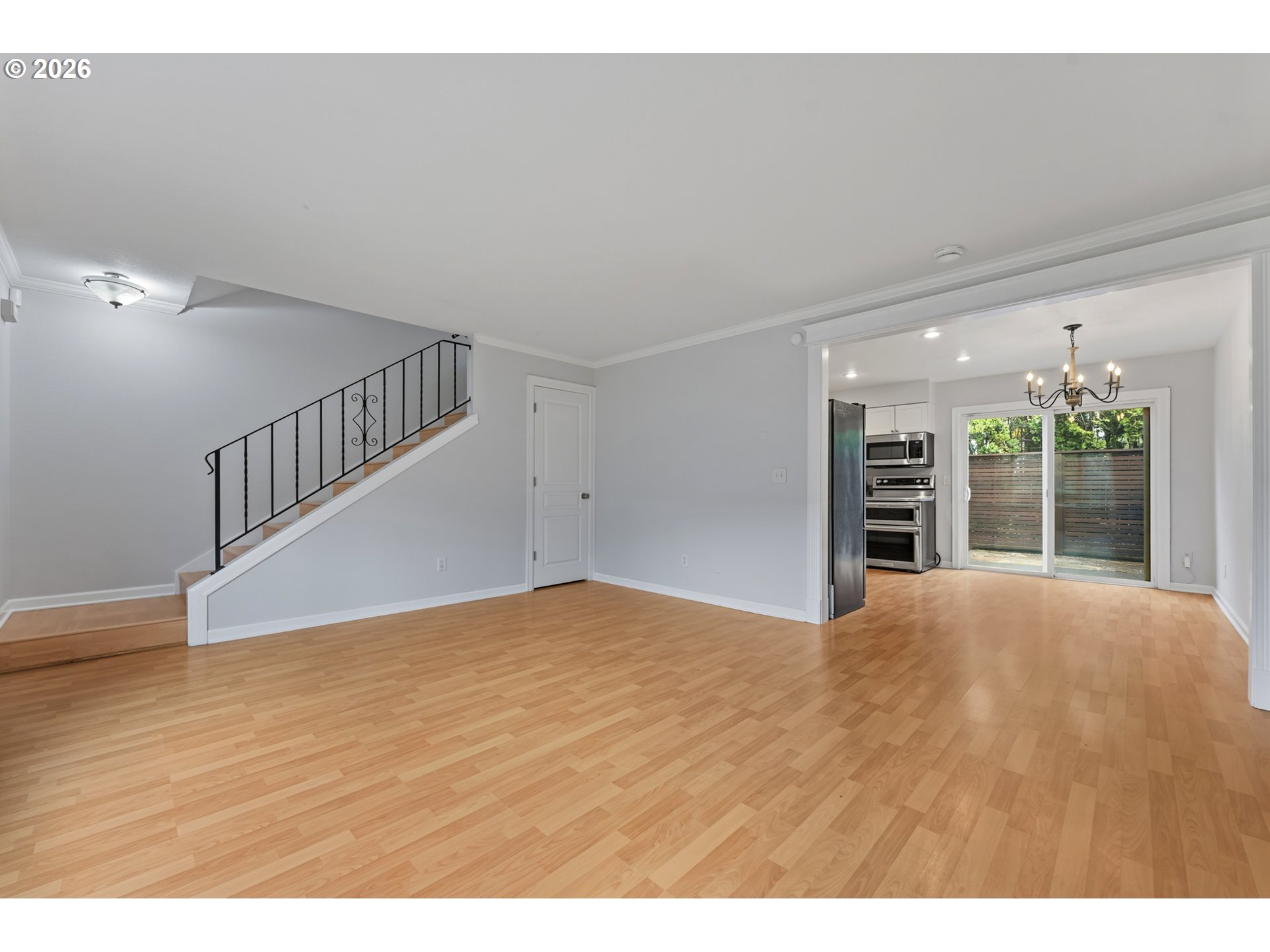 Photo #5: 623652768 Listing: Photo #5