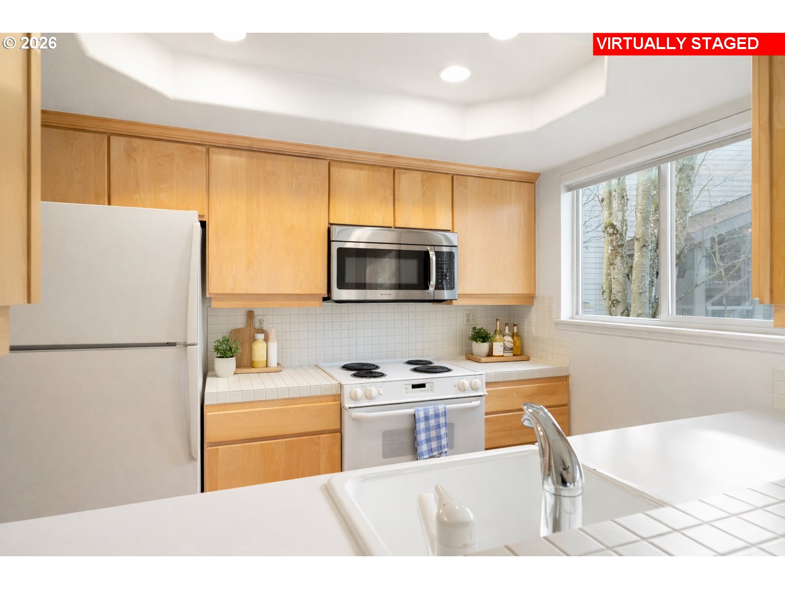 Photo #4: 623822494 Listing: Photo #4