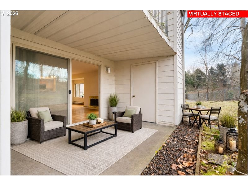 Photo #2: 623822494 Listing: Photo #2