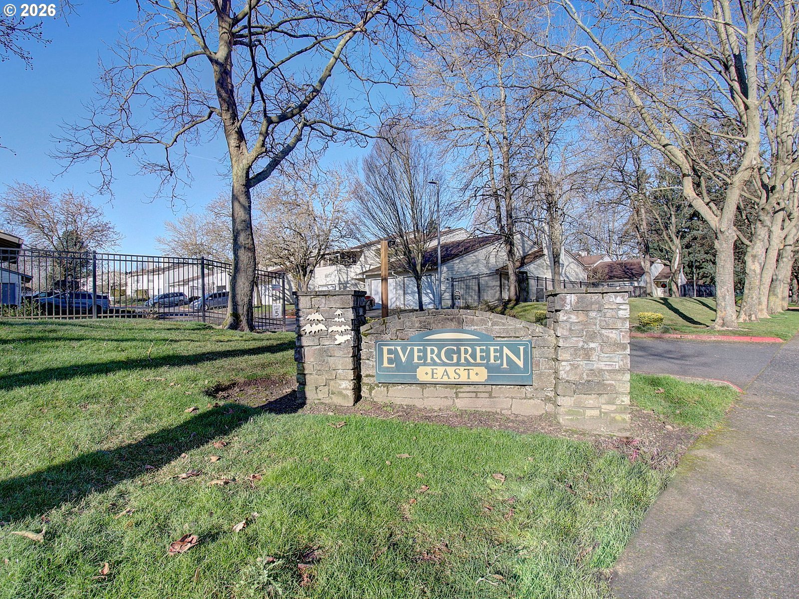 Photo #4: 624102063 Listing: Photo #4