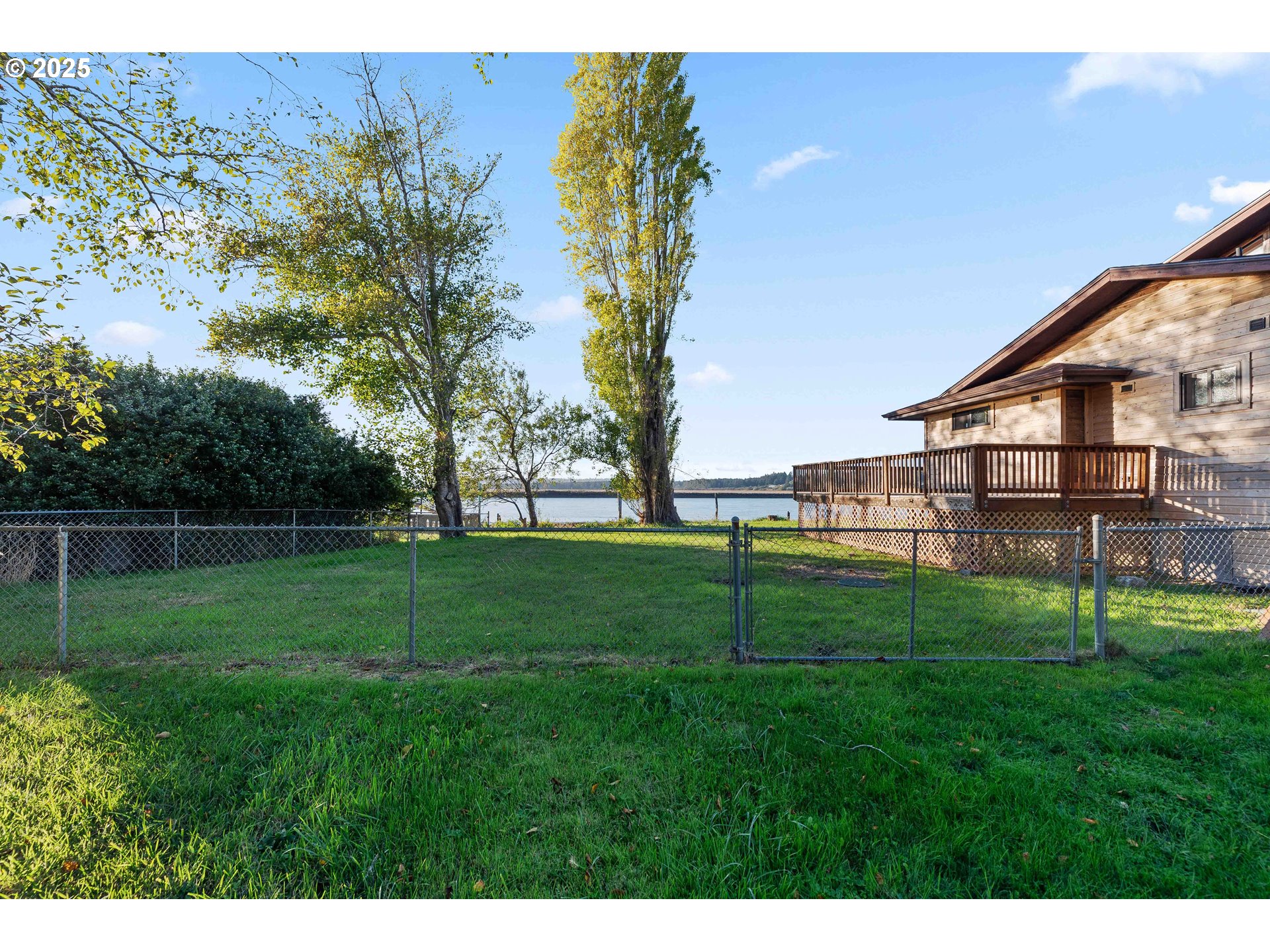 57555 PARKERSBURG RD, Bandon, OR, 97411