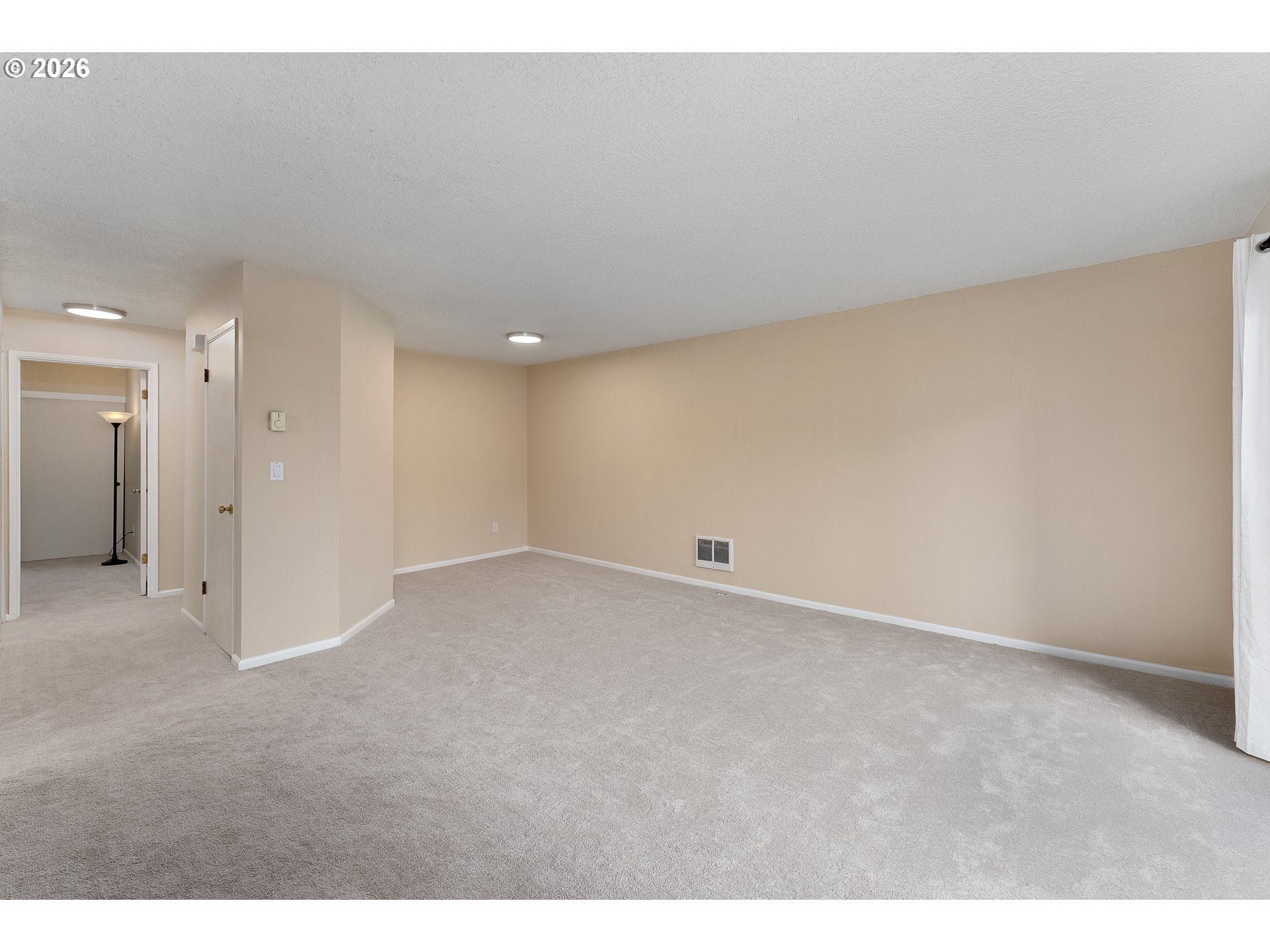 Photo #7: 625065630 Listing: Photo #7