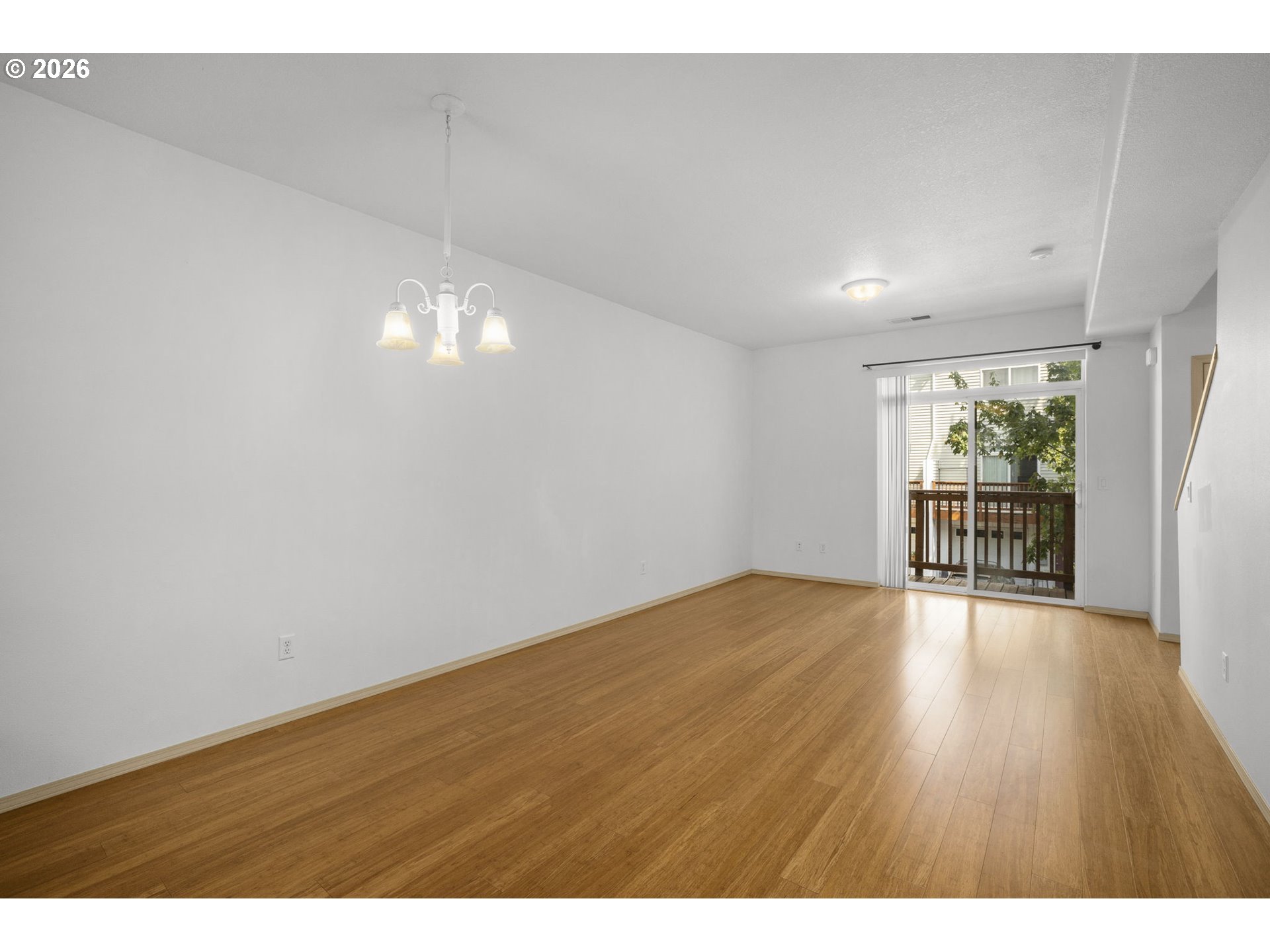 Photo #5: 625146691 Listing: Photo #5