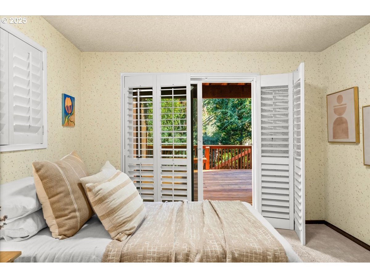 4470 LAKEVIEW BLVD, Lake Oswego, OR, 97035