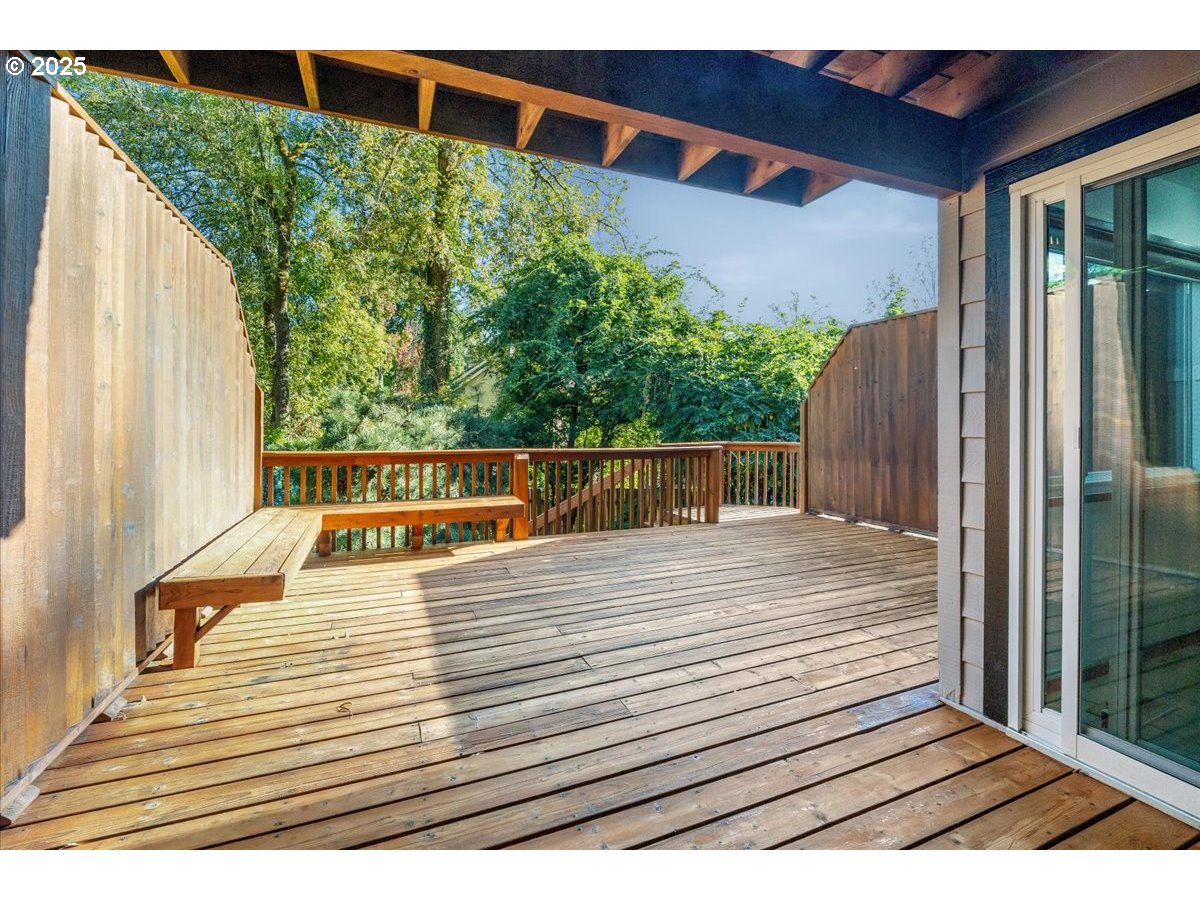 4470 LAKEVIEW BLVD, Lake Oswego, OR, 97035