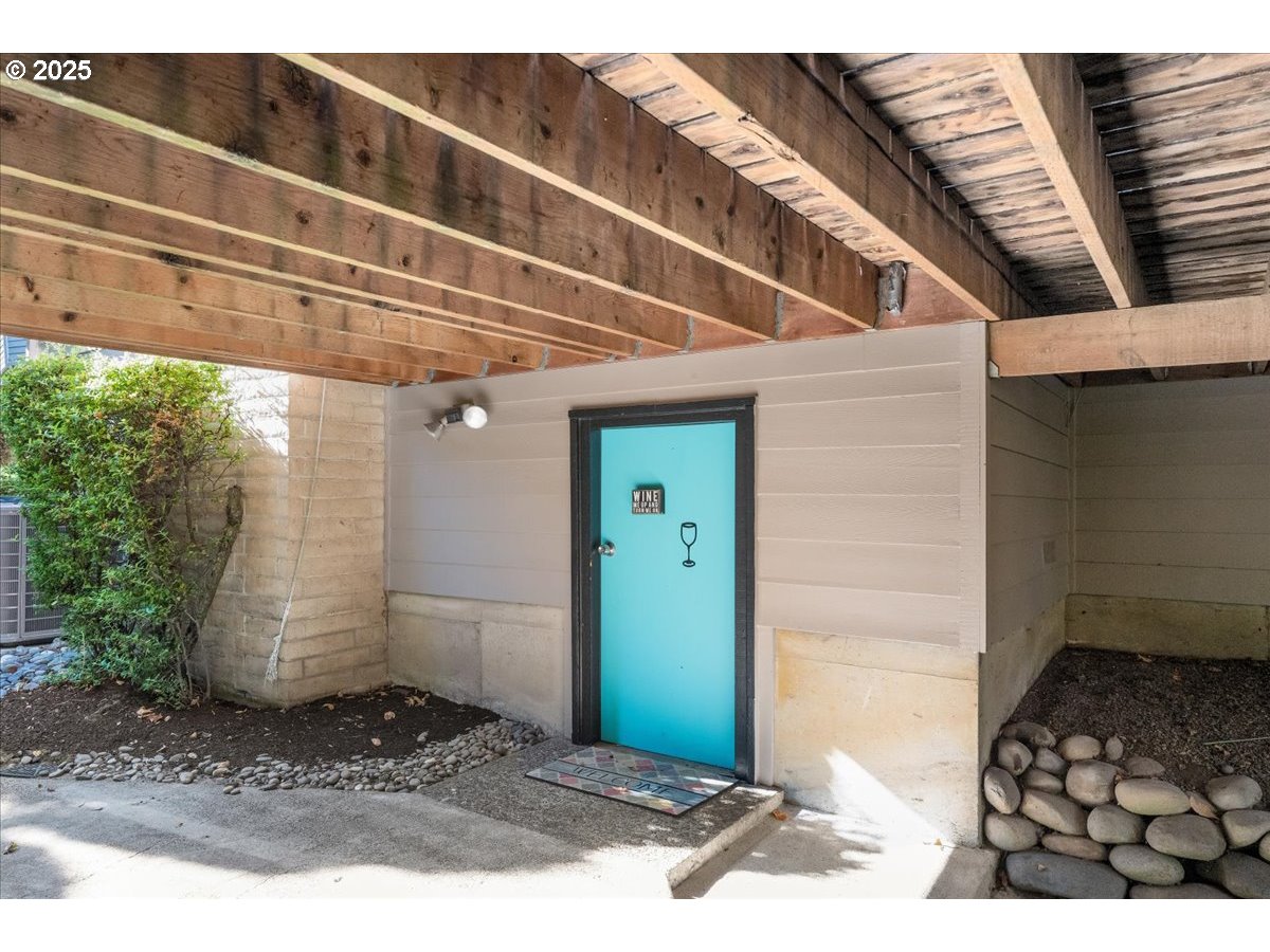 4470 LAKEVIEW BLVD, Lake Oswego, OR, 97035