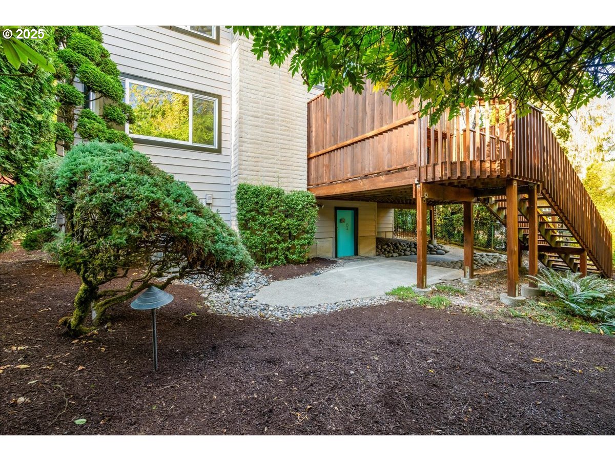 4470 LAKEVIEW BLVD, Lake Oswego, OR, 97035