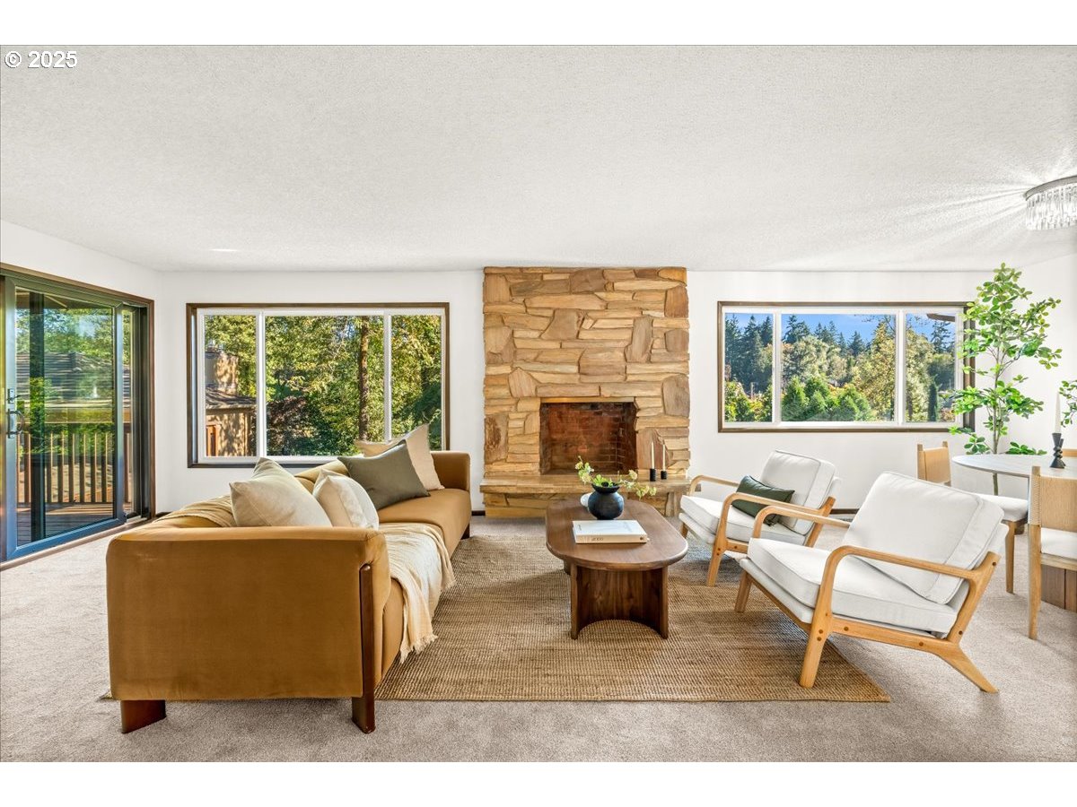 4470 LAKEVIEW BLVD, Lake Oswego, OR, 97035