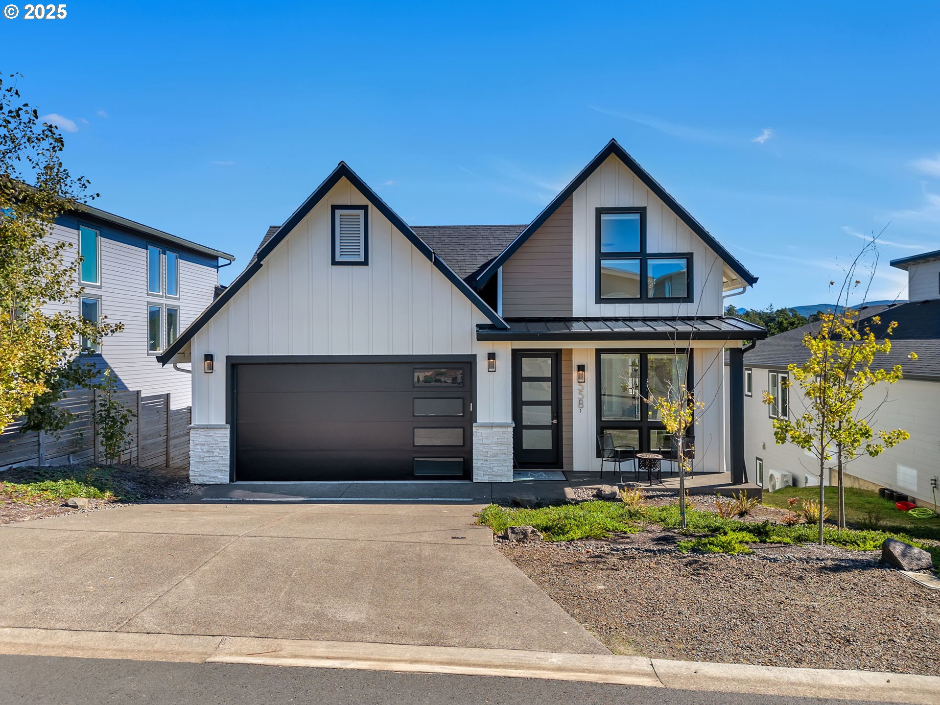 558 SEA VIEW DR, Manzanita, OR, 97130