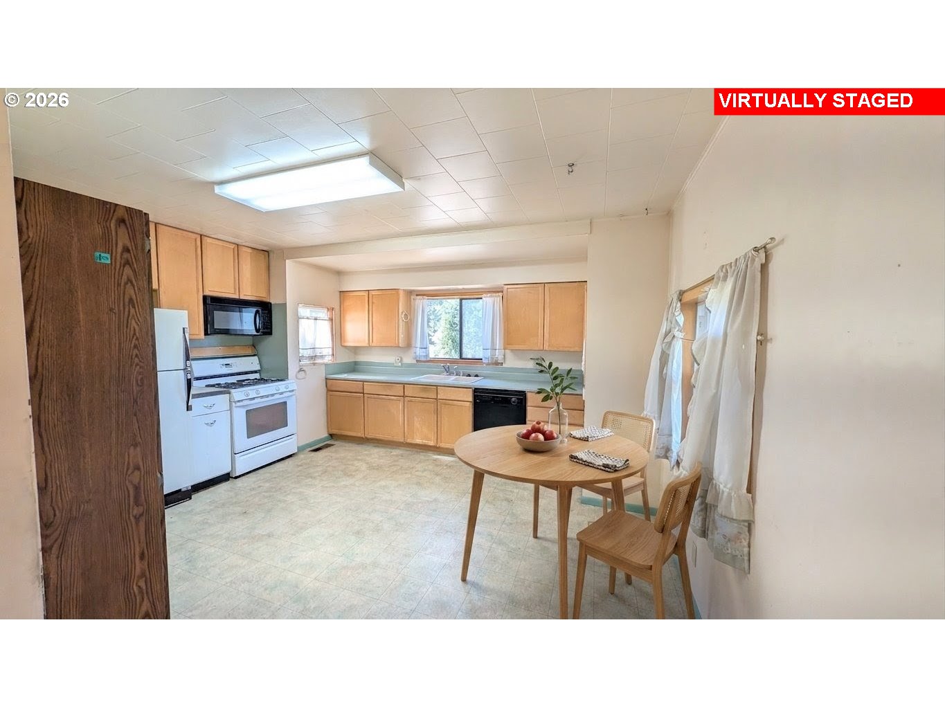 Property photo 10 of 36
