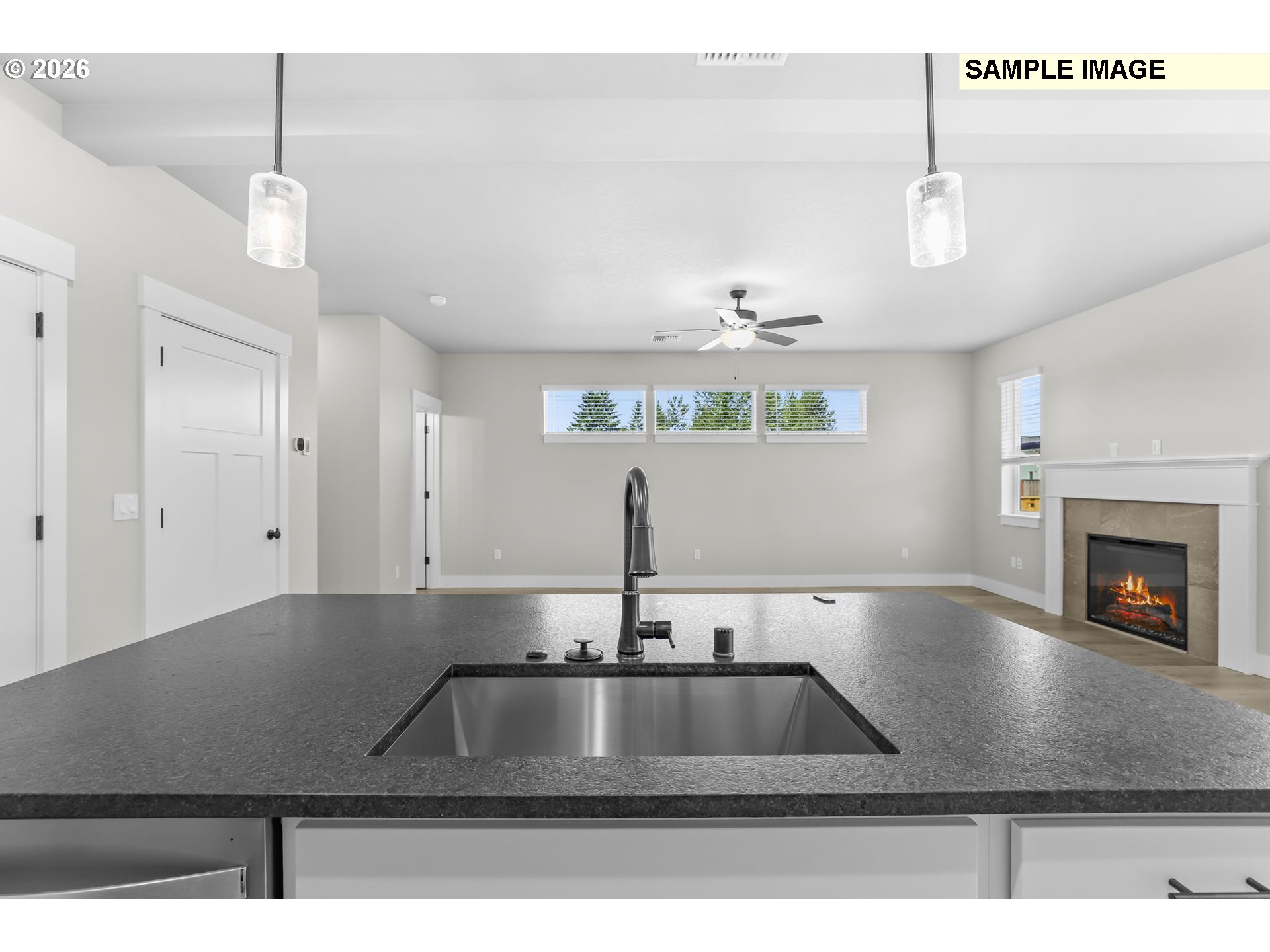 2043 E OTTER LOOP UNIT 64, La Center, WA, 98629