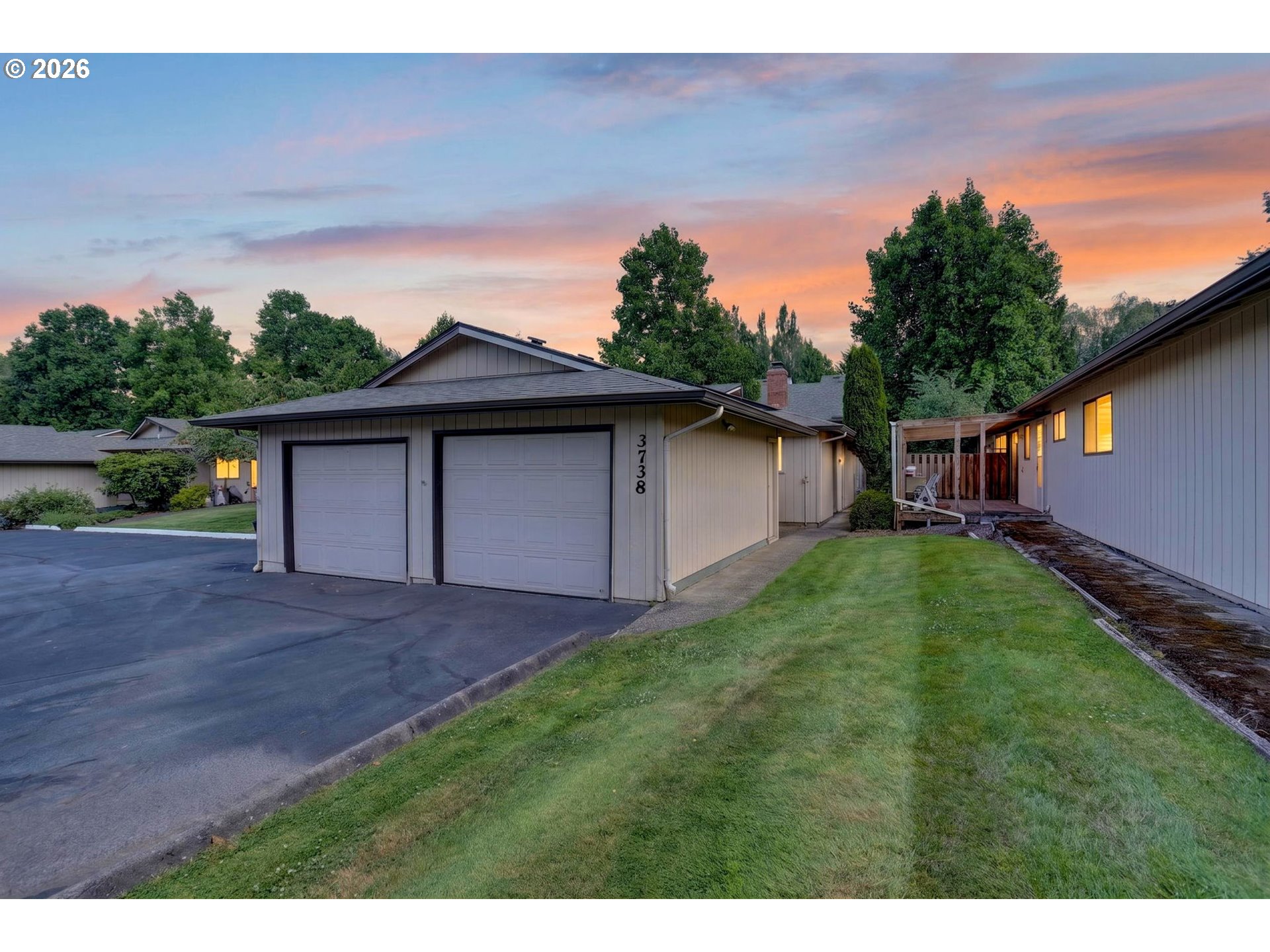 Photo #1: 628628348 Listing: Photo #1