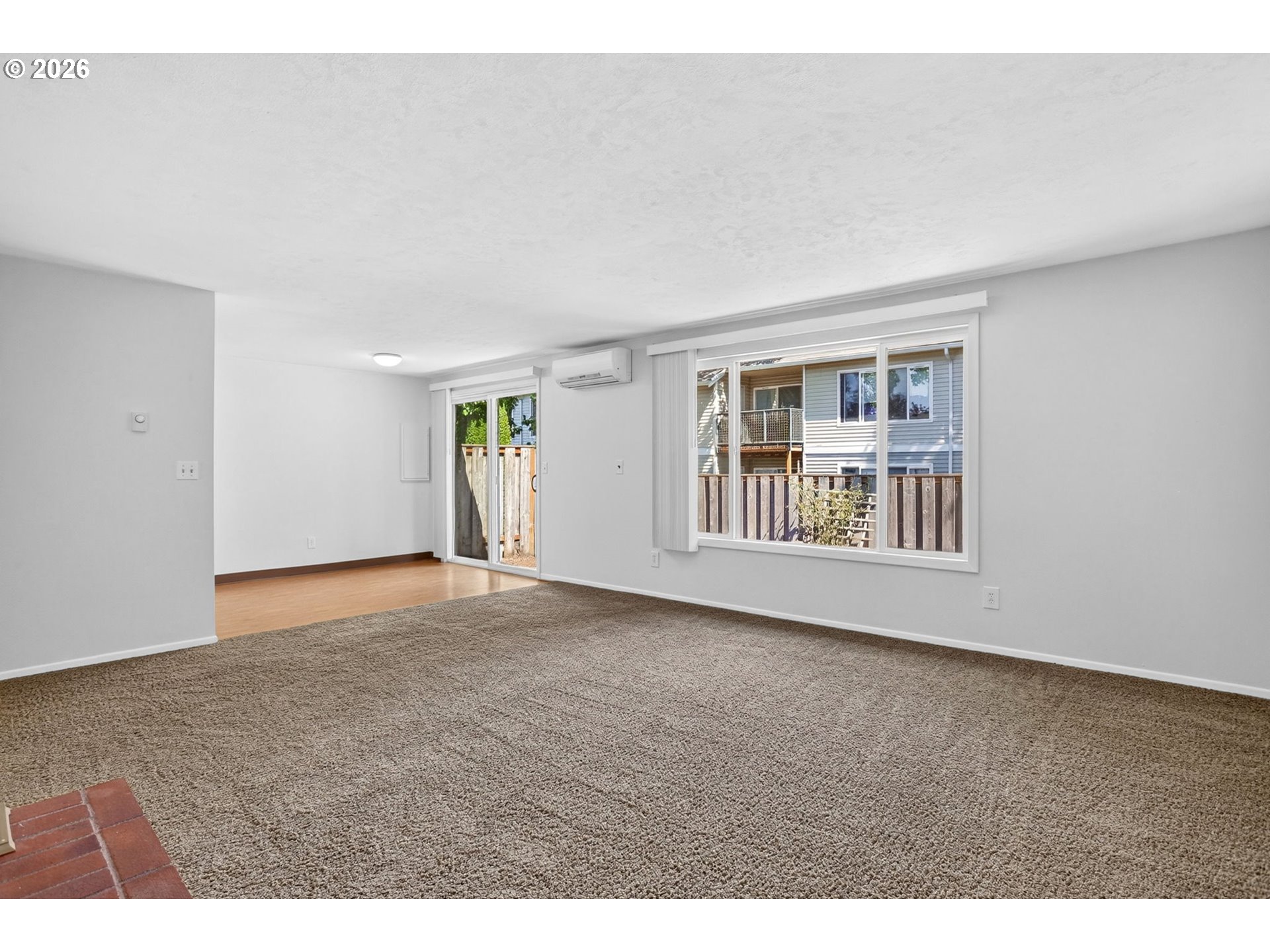Photo #2: 628628348 Listing: Photo #2