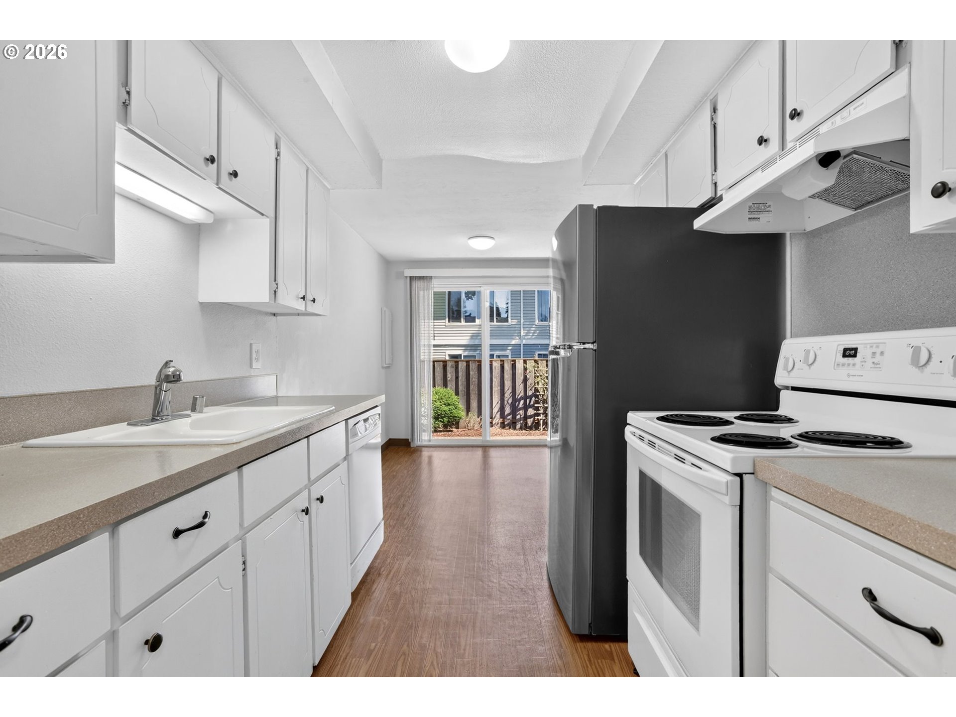 Photo #6: 628628348 Listing: Photo #6