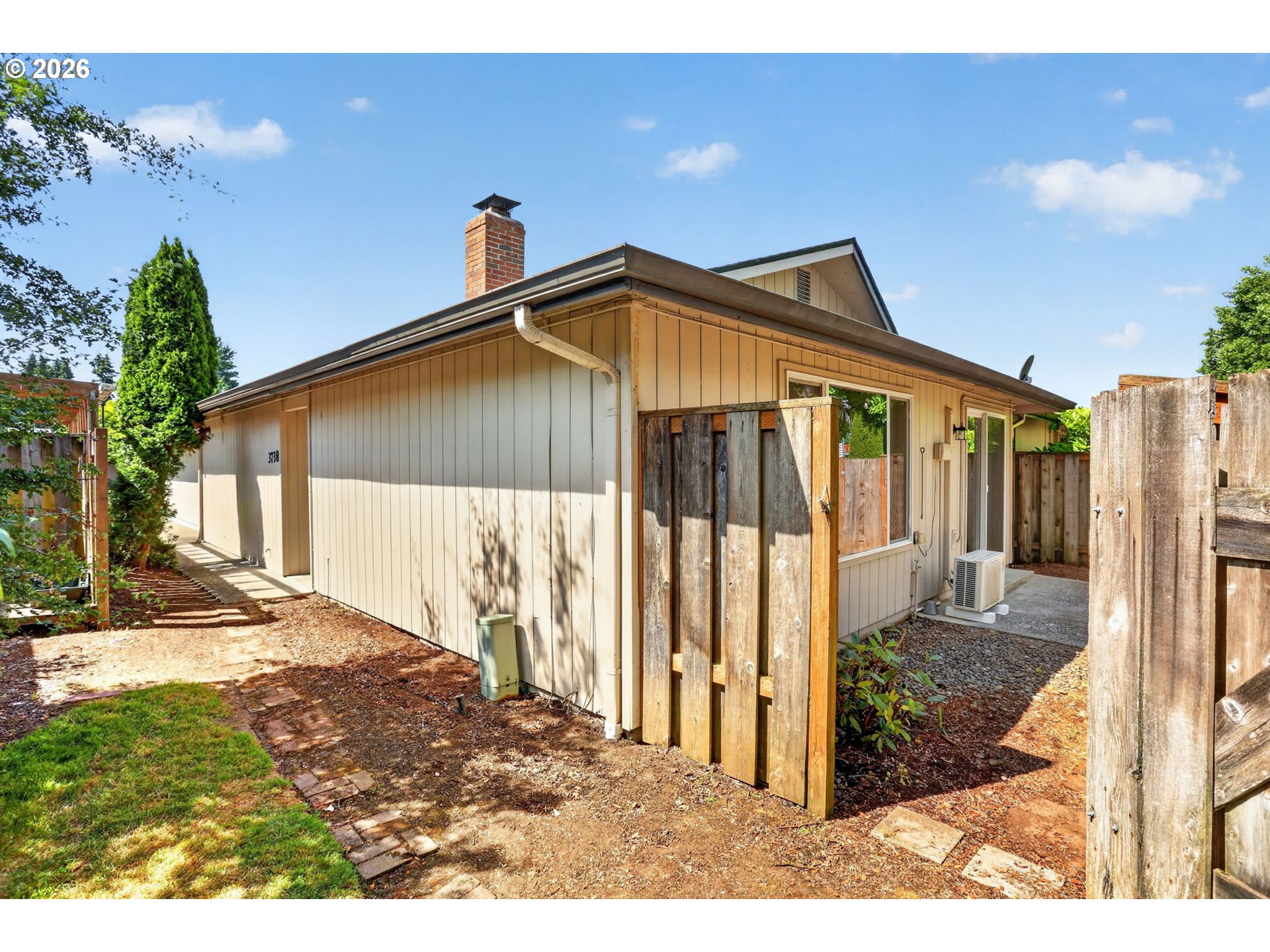Photo #15: 628628348 Listing: Photo #15
