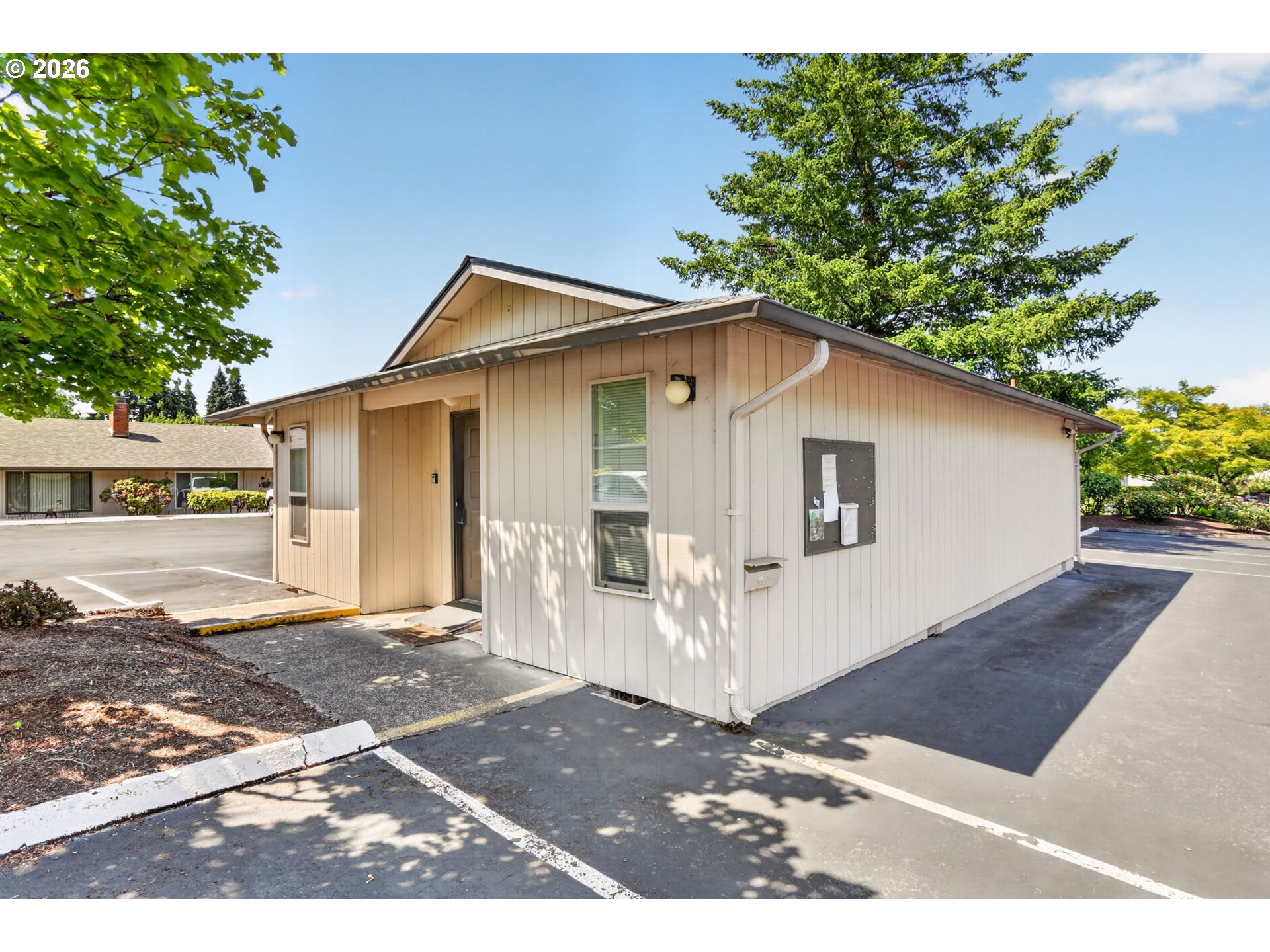 Photo #20: 628628348 Listing: Photo #20