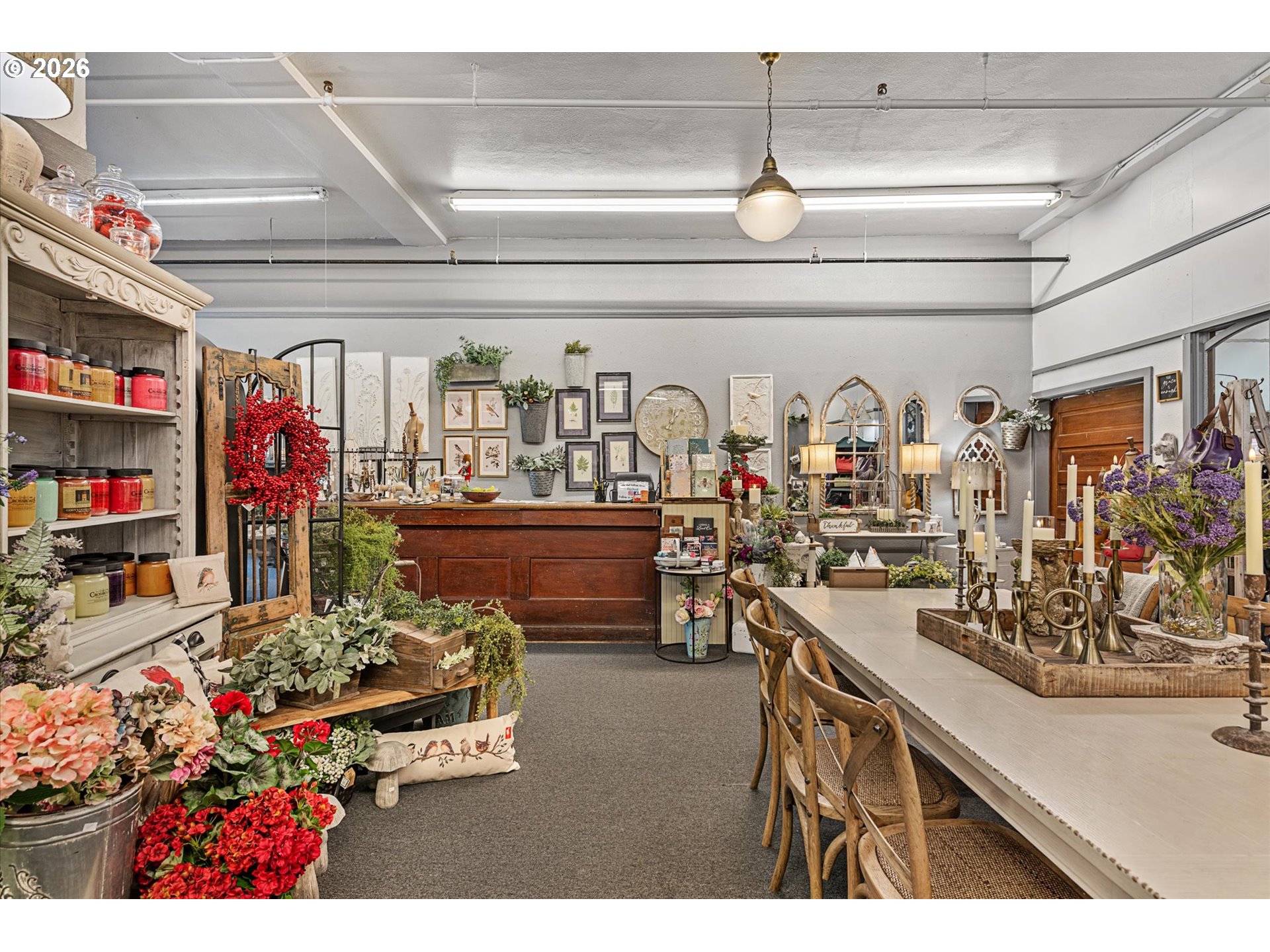 2101 Main St