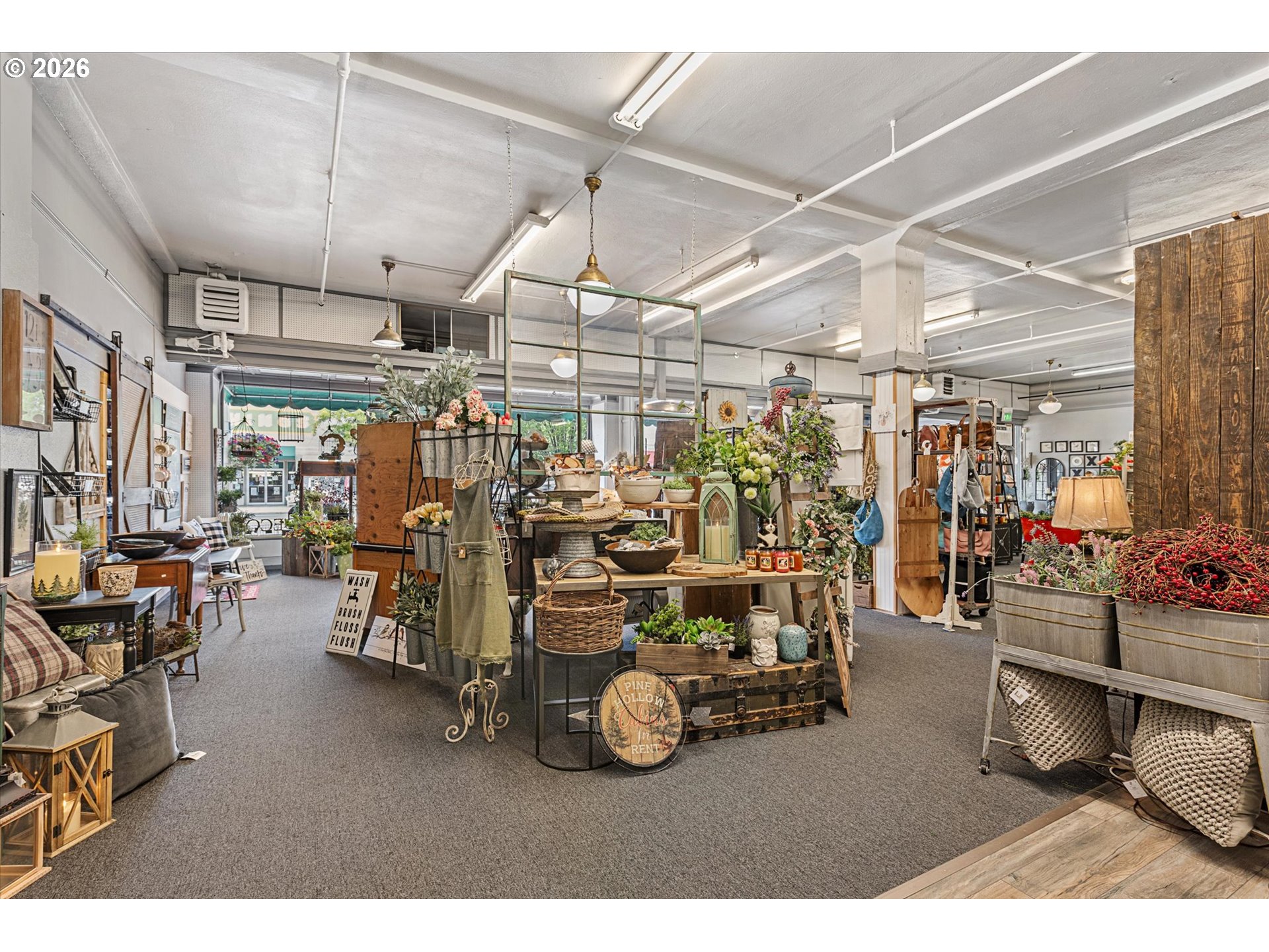 2101 Main St