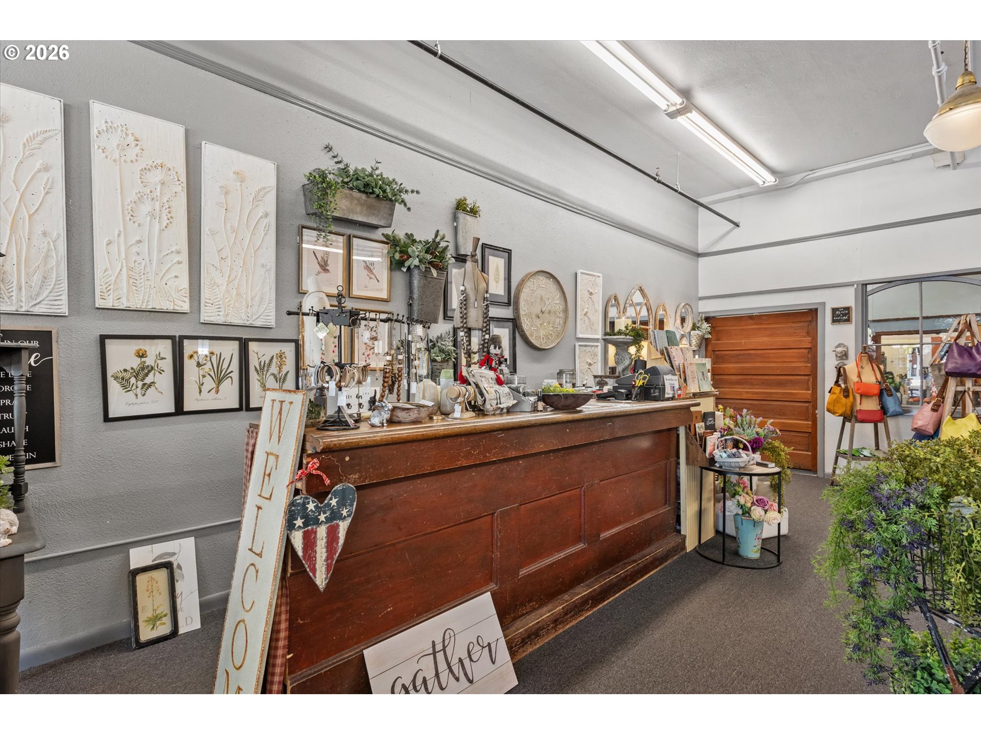 2101 Main St