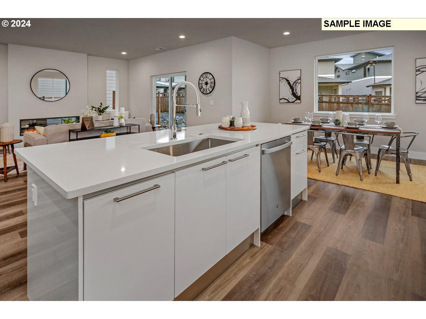 16755 SE SHIMMERING LEAF ST, Happy Valley, OR, 97086