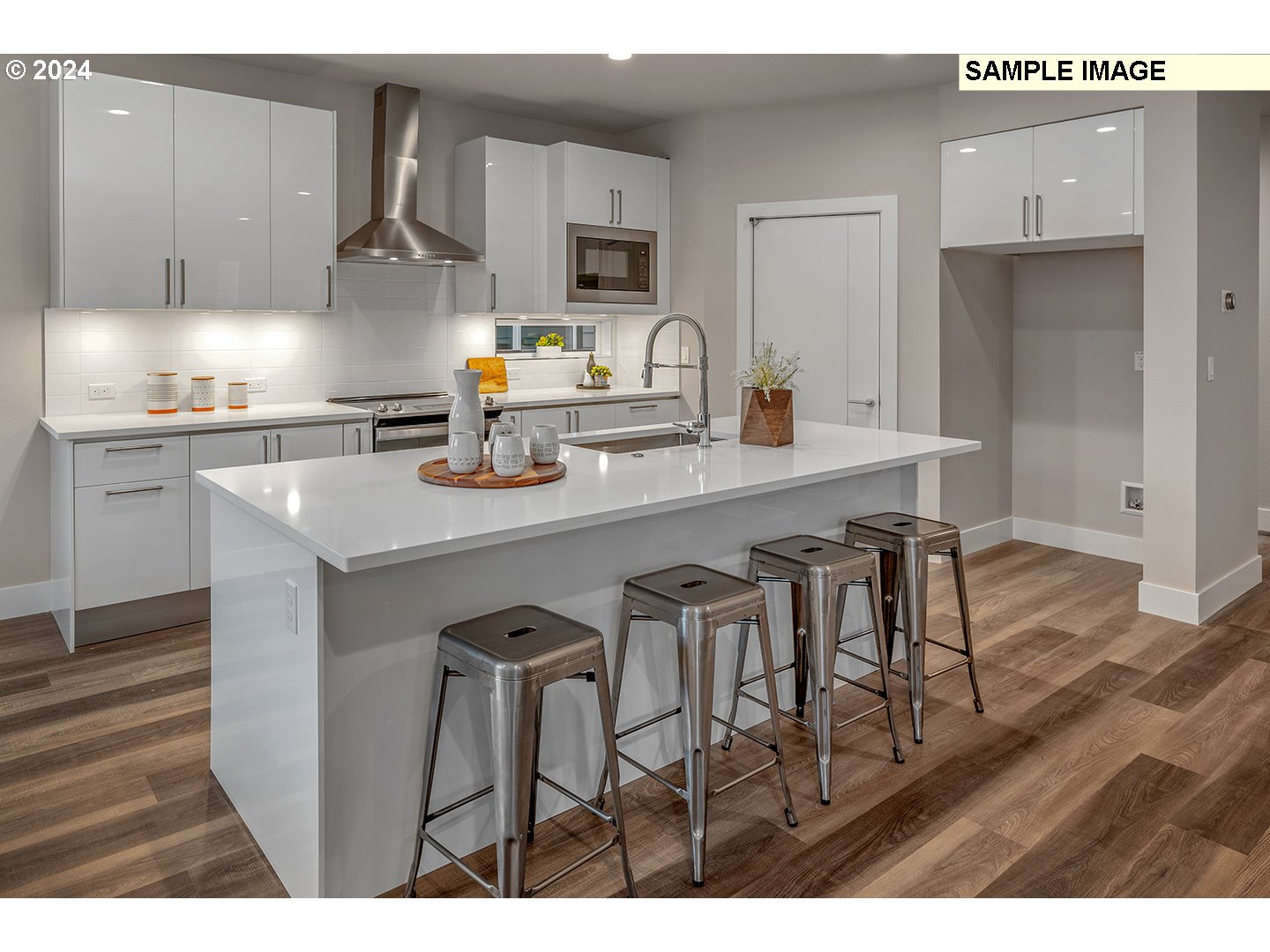 16755 SE SHIMMERING LEAF ST, Happy Valley, OR, 97086