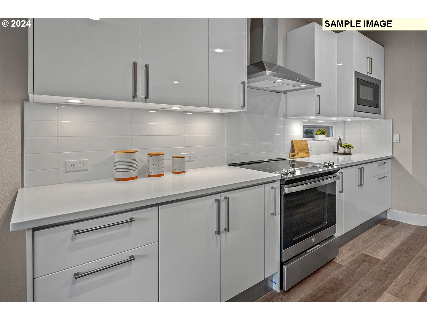 16755 SE SHIMMERING LEAF ST, Happy Valley, OR, 97086