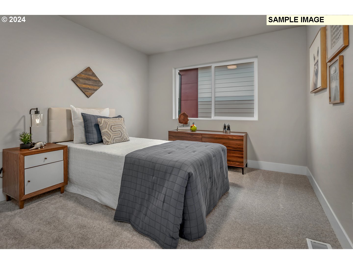 16755 SE SHIMMERING LEAF ST, Happy Valley, OR, 97086