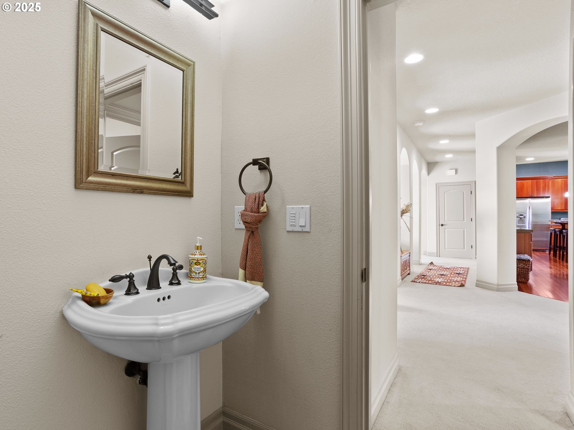 10139 NW SKYLINE HEIGHTS DR, Portland, OR, 97229