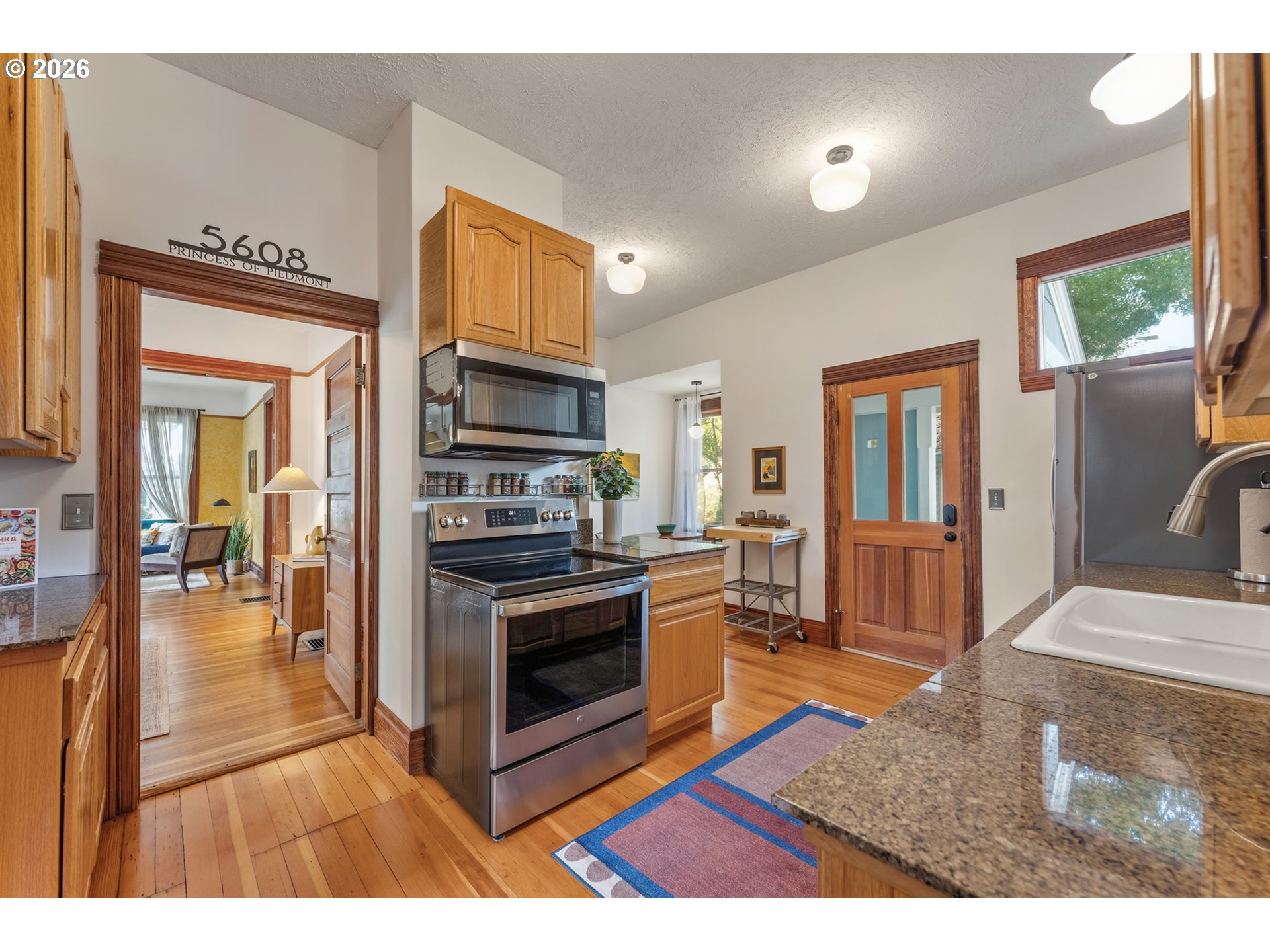 Property photo 13 of 48