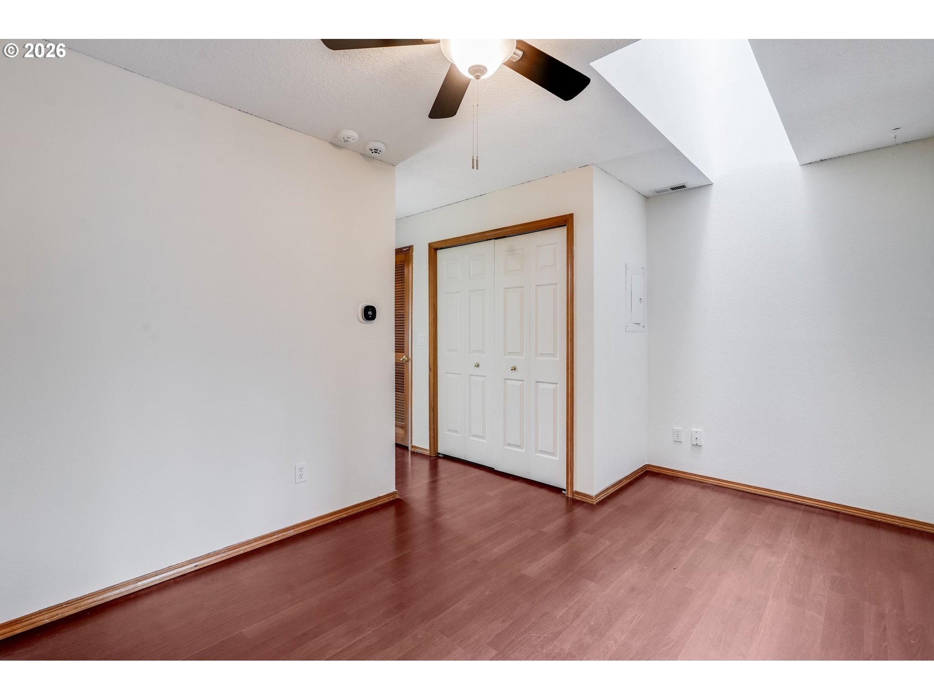 Photo #8: 629755781 Listing: Photo #8