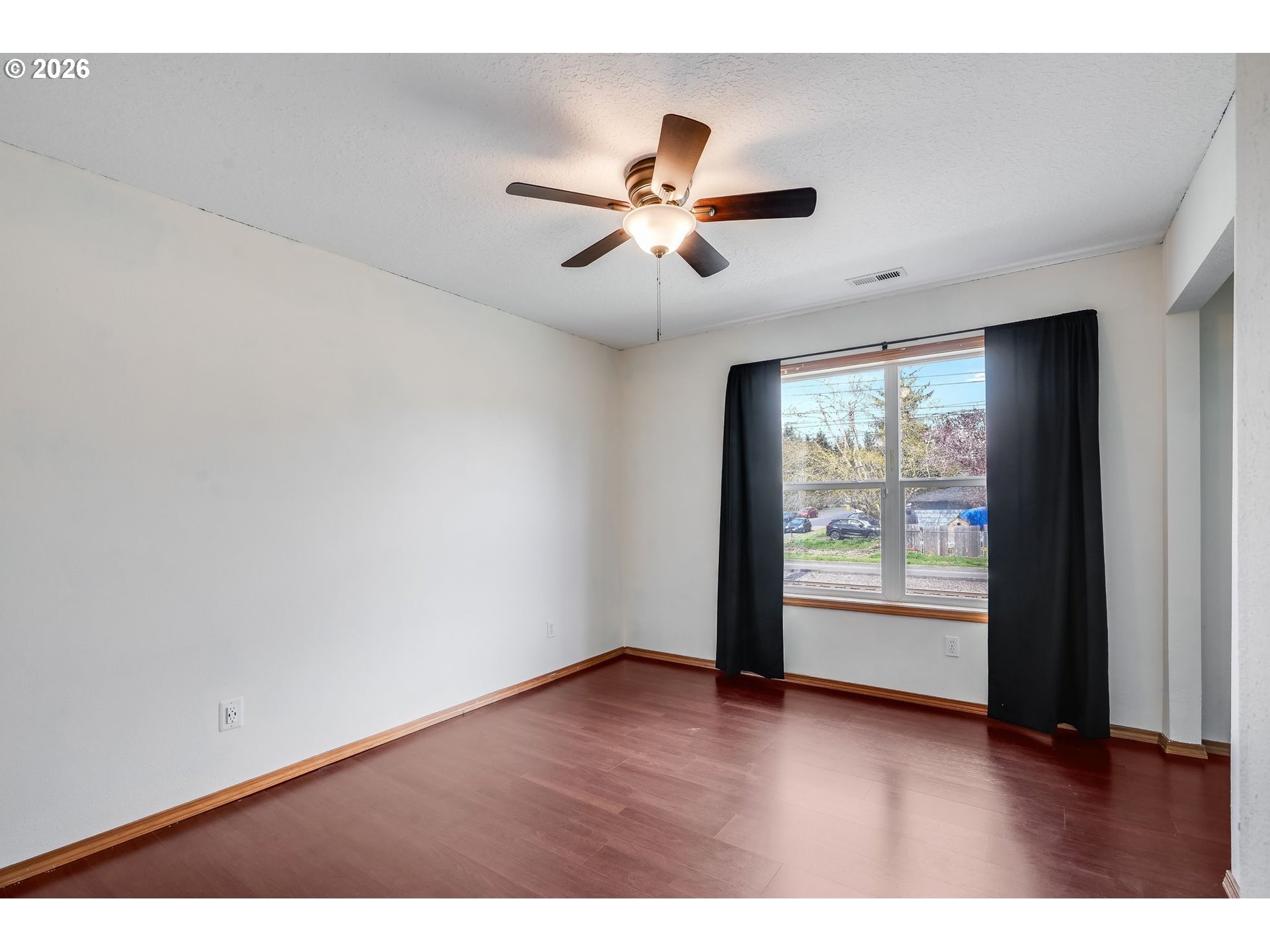 Photo #9: 629755781 Listing: Photo #9