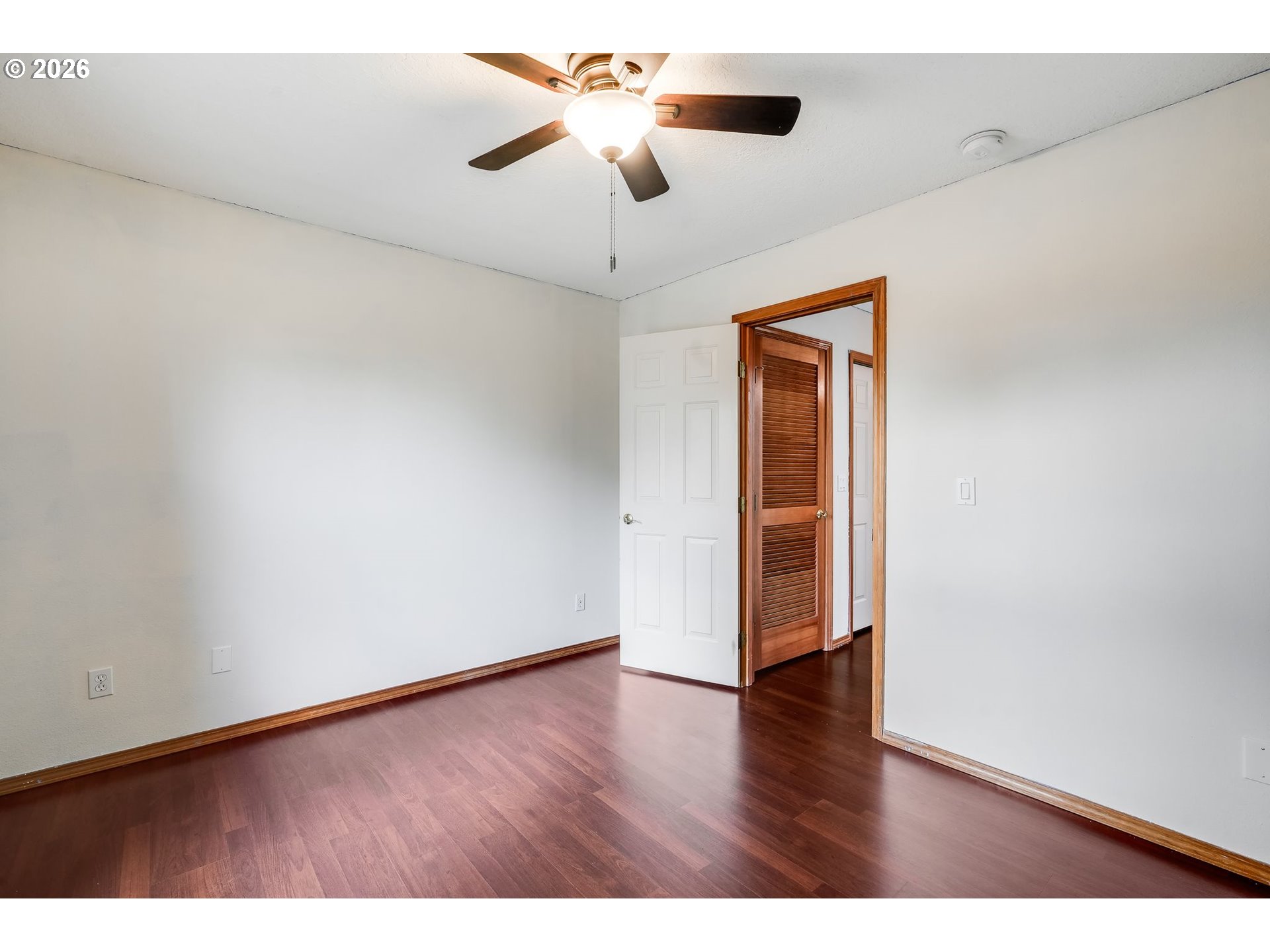 Photo #4: 629755781 Listing: Photo #4