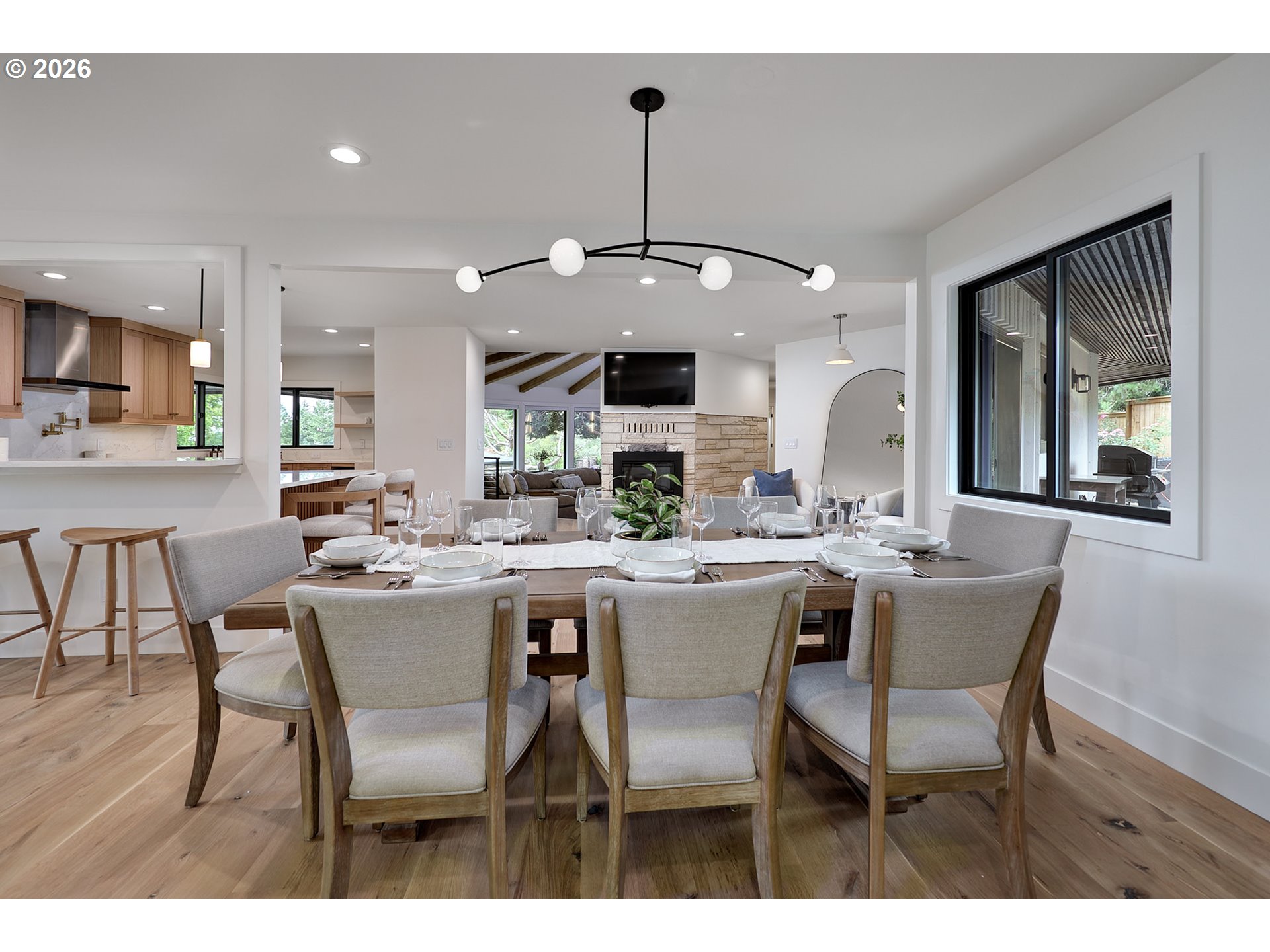 8115 SW ERNST RD, Portland, OR, 97225