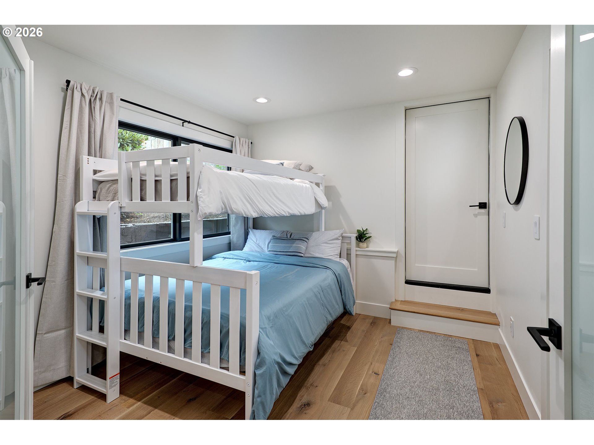 8115 SW ERNST RD, Portland, OR, 97225