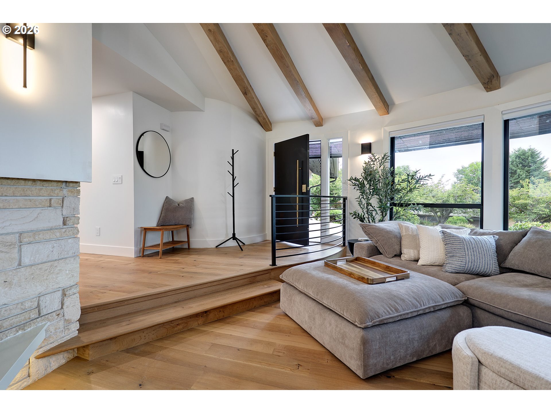 8115 SW ERNST RD, Portland, OR, 97225