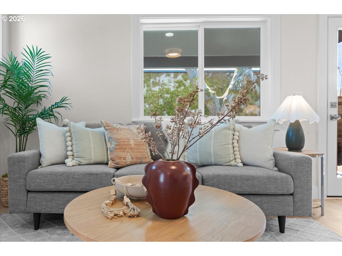 6703 SE 69th AVE UNIT C, Portland, OR, 97206