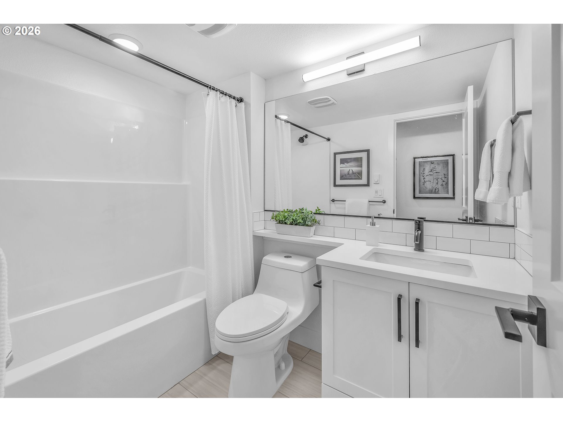 Photo #26: 631940190 Listing: Photo #26