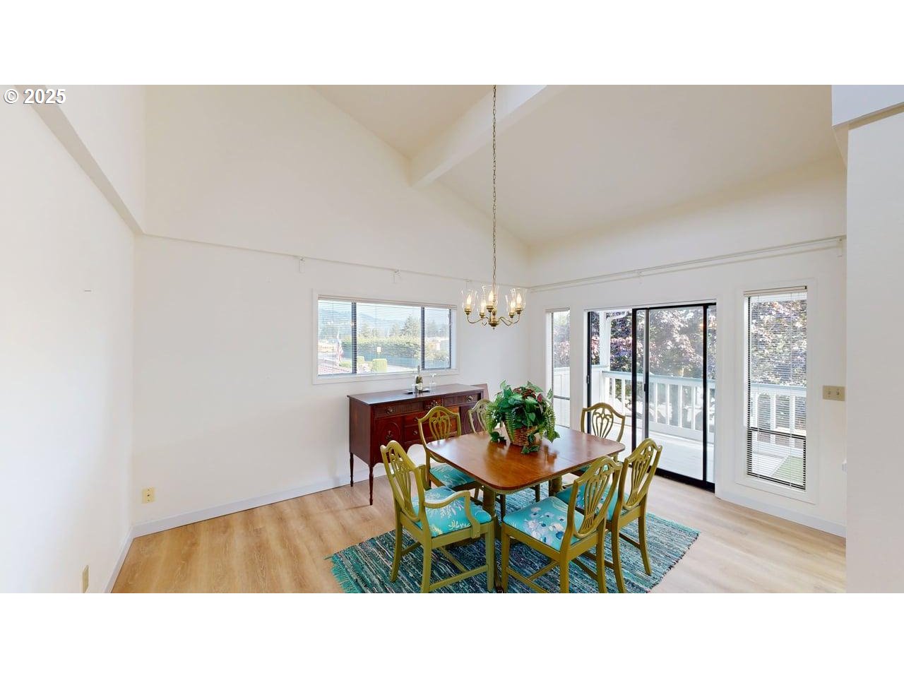 801 BROOKHAVEN DR, Brookings, OR, 97415