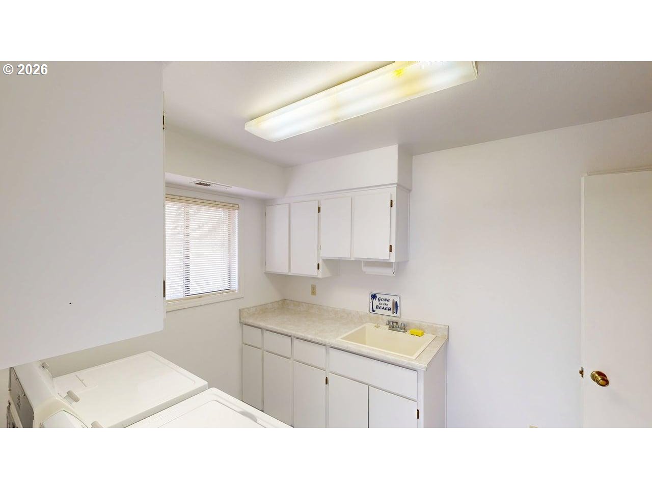 801 BROOKHAVEN DR, Brookings, OR, 97415