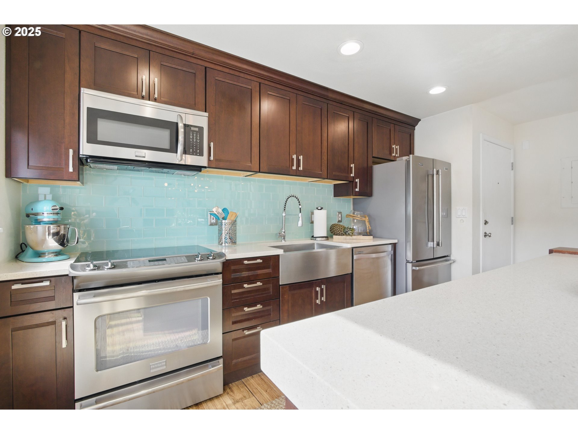 1009 NW HOYT ST UNIT 210, Portland, OR, 97209