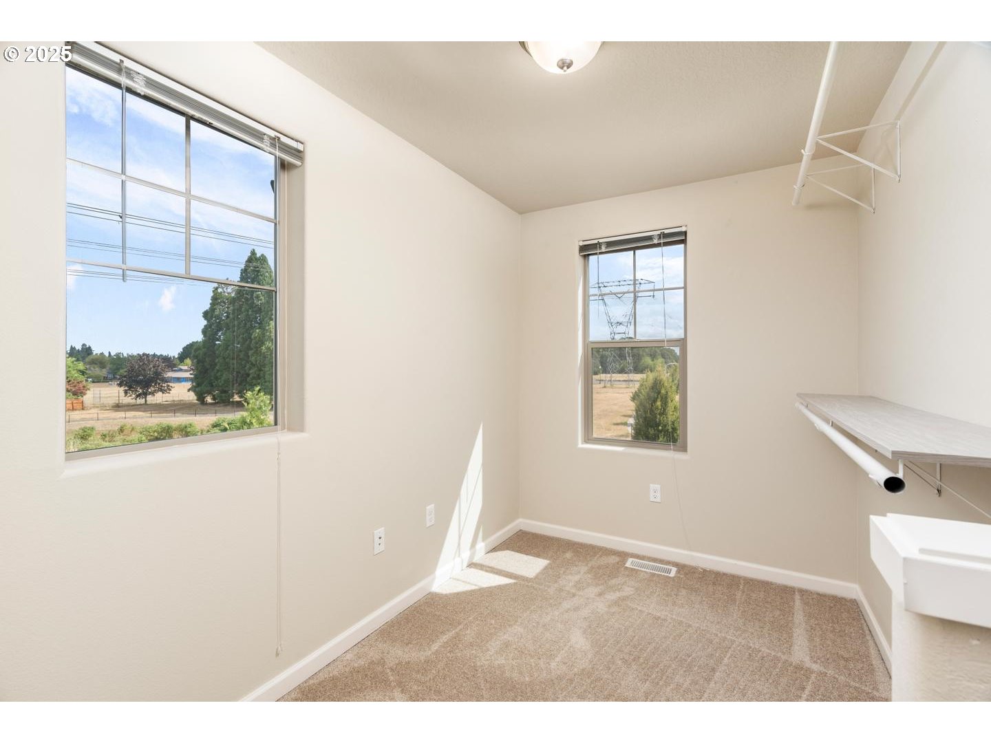 Photo #15: 633250943 Listing: Photo #15