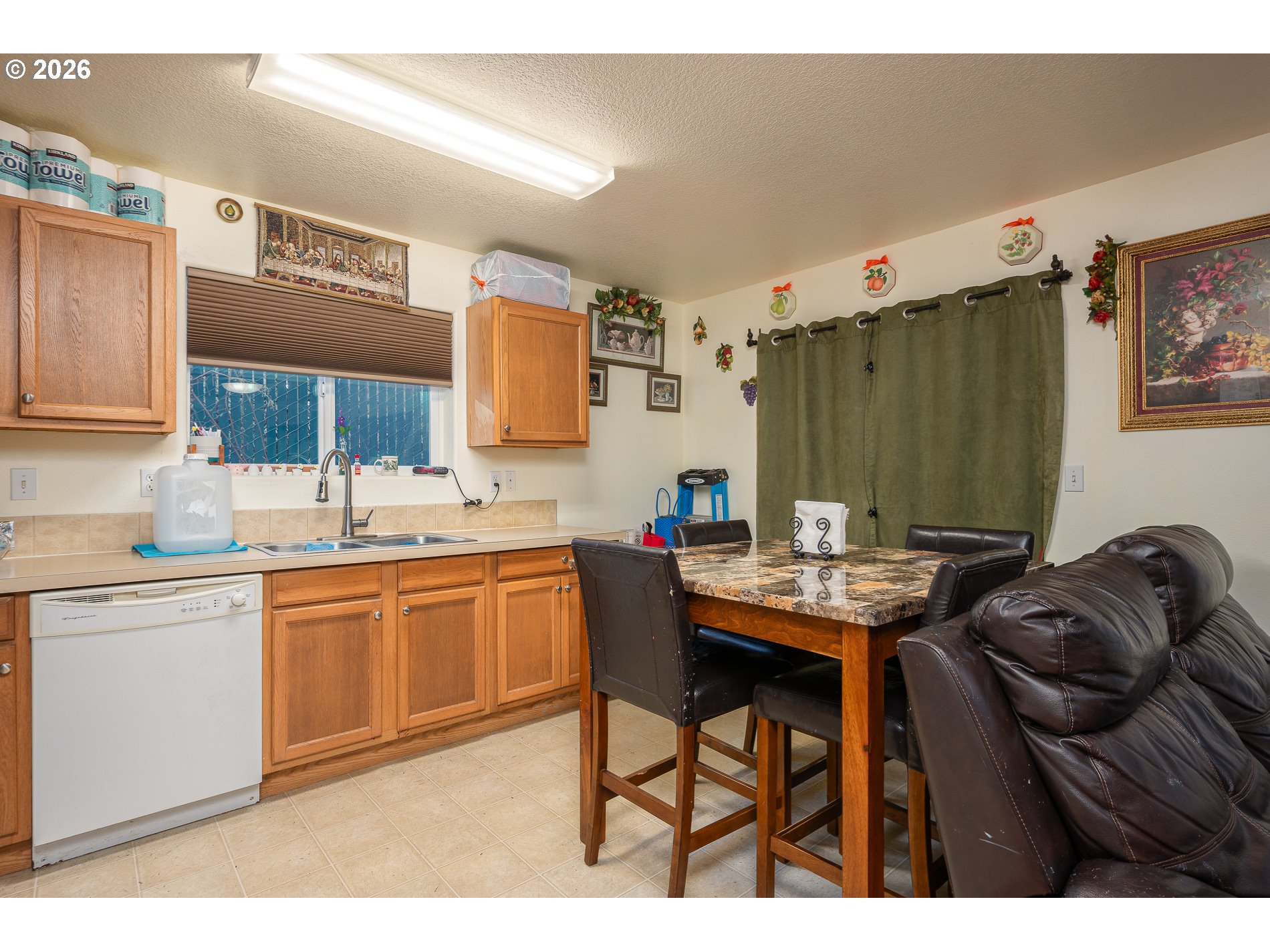 Photo #13: 633399915 Listing: Photo #13