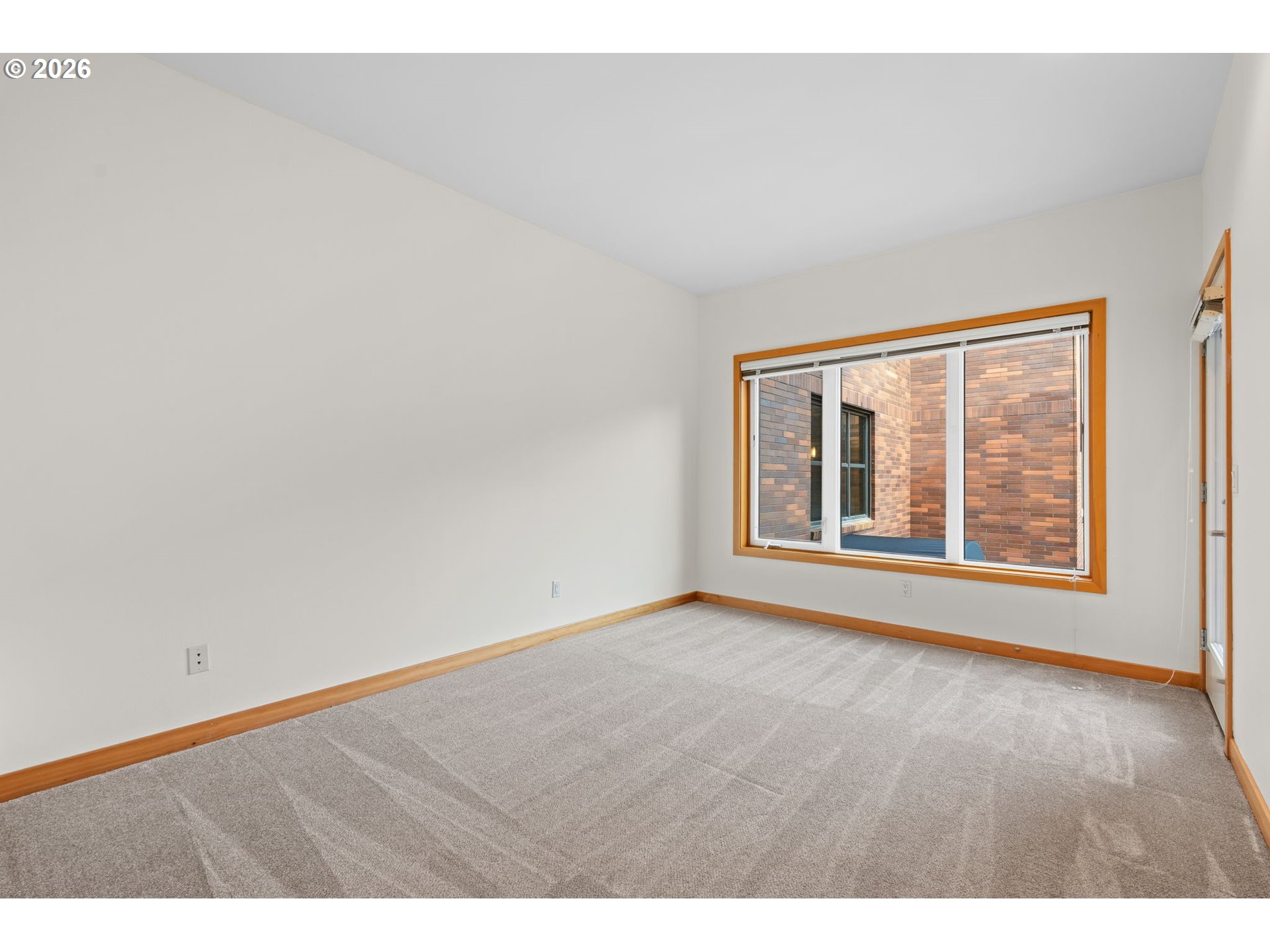 Photo #18: 633668476 Listing: Photo #18