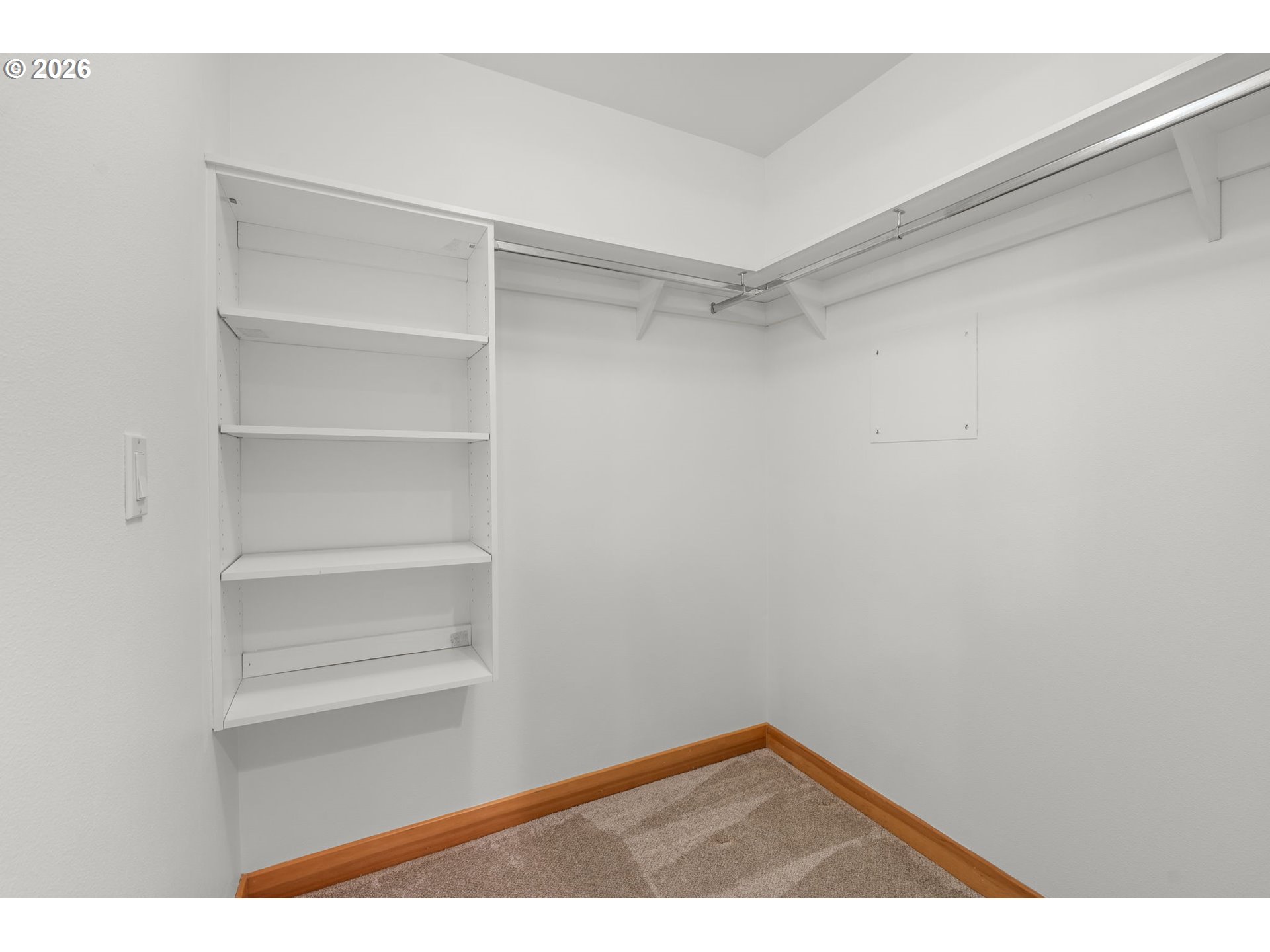 Photo #22: 633668476 Listing: Photo #22