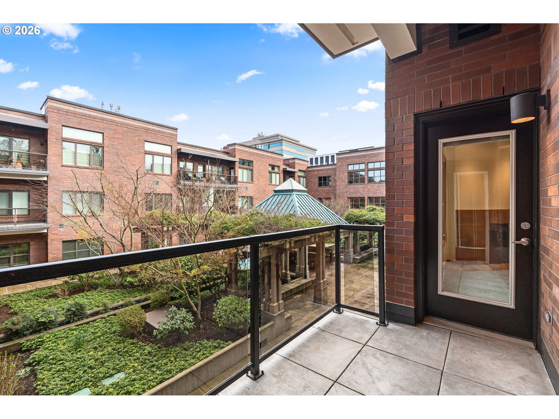 Photo #23: 633668476 Listing: Photo #23