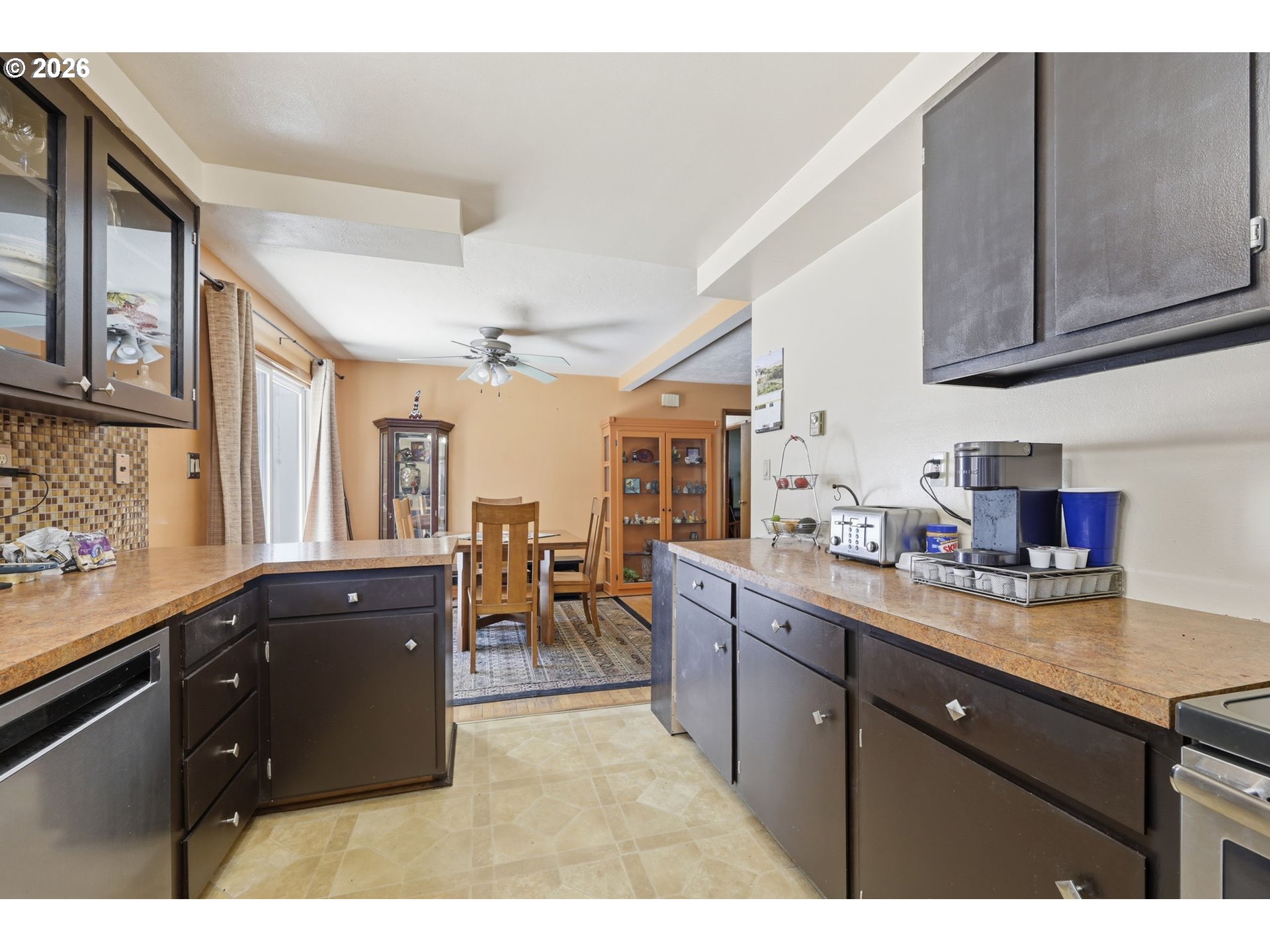Property photo 13 of 37