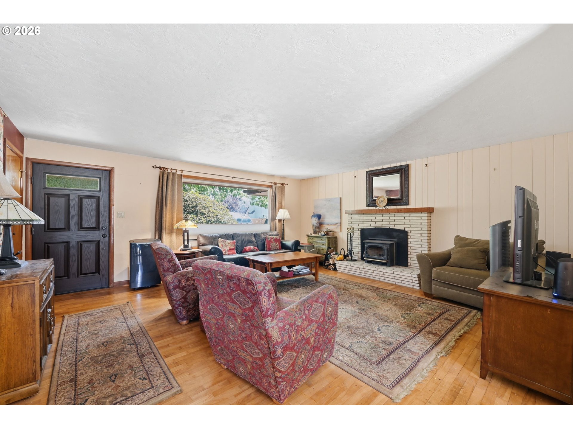 Property photo 6 of 37